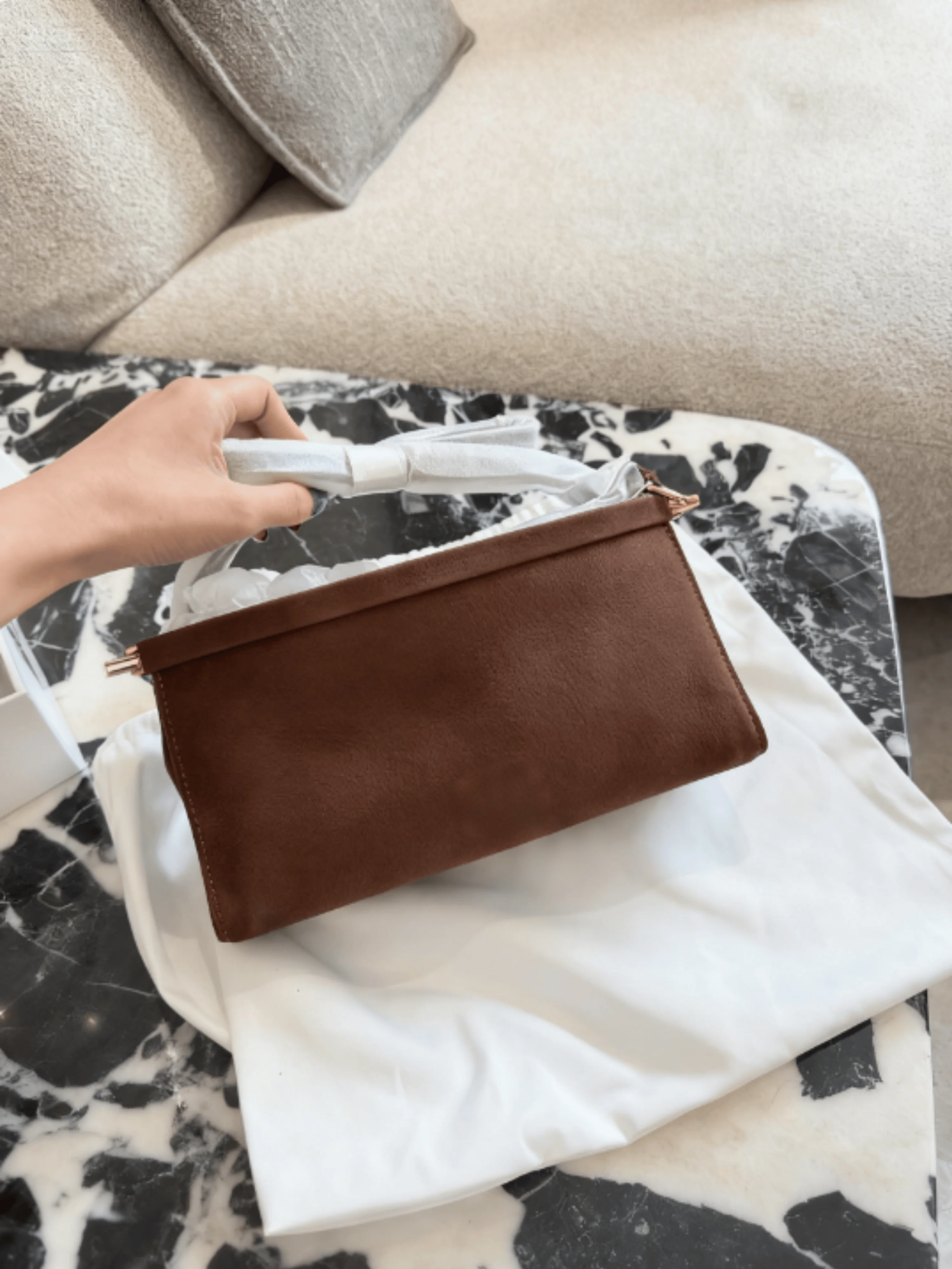 

2025 Women Handbag New Deerskin Metal Hinge Versatile Flexible Practical Art Fashion Women Bag 25 CM