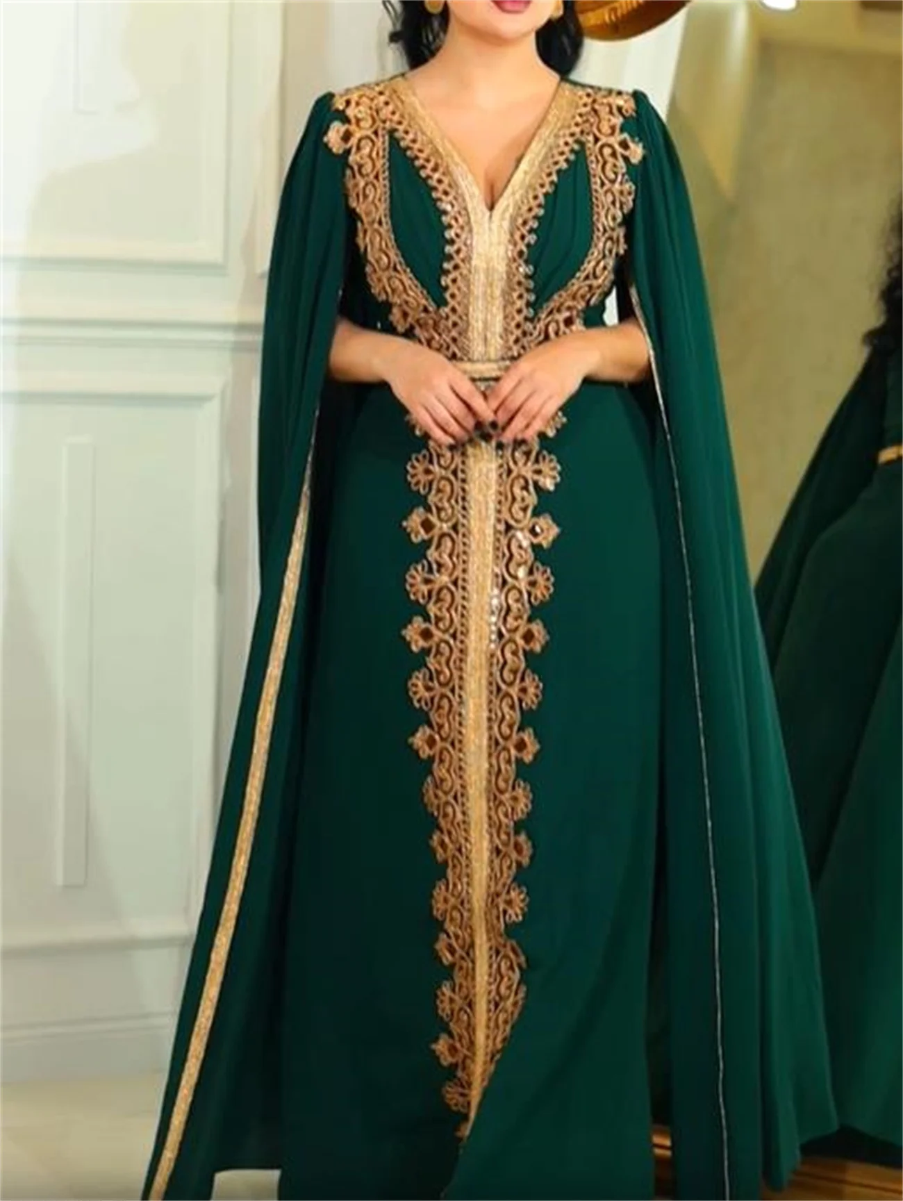 Luxury Evening Dress Green  V Neck Cape Sleeve Split To Floor Lace Applique Muslim Kaftan Elegant Party Dresses For Women 2023