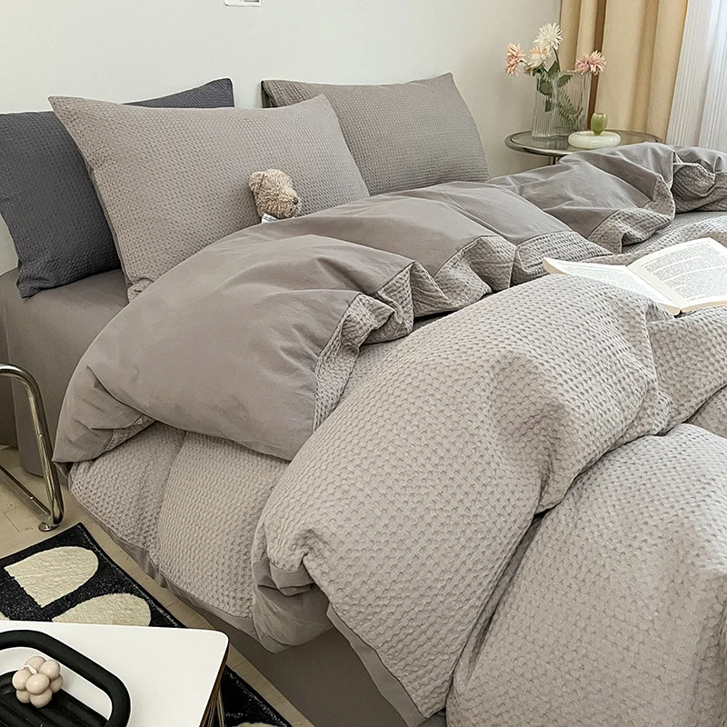 2024 new high-quality  cotton breathable skin-friendly solid color double-sided printed dyed bed sheets quilt covers 4pcs set
