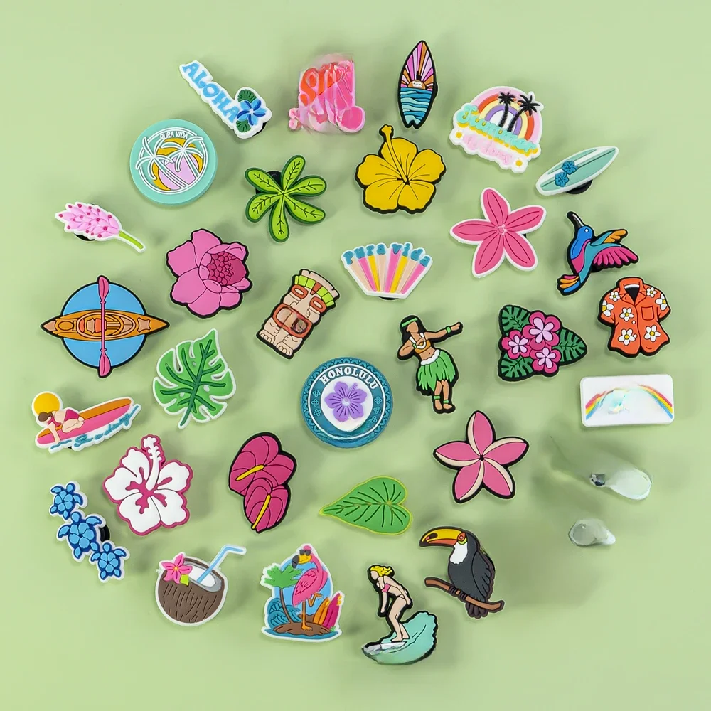 Breloques de chaussures de voyage d'été pour femmes, hommes, enfants, planche de surf, décoration de chaussures de voile pour accessoires de fleurs de noix de coco, boucle de sabot, 1/30 pièces