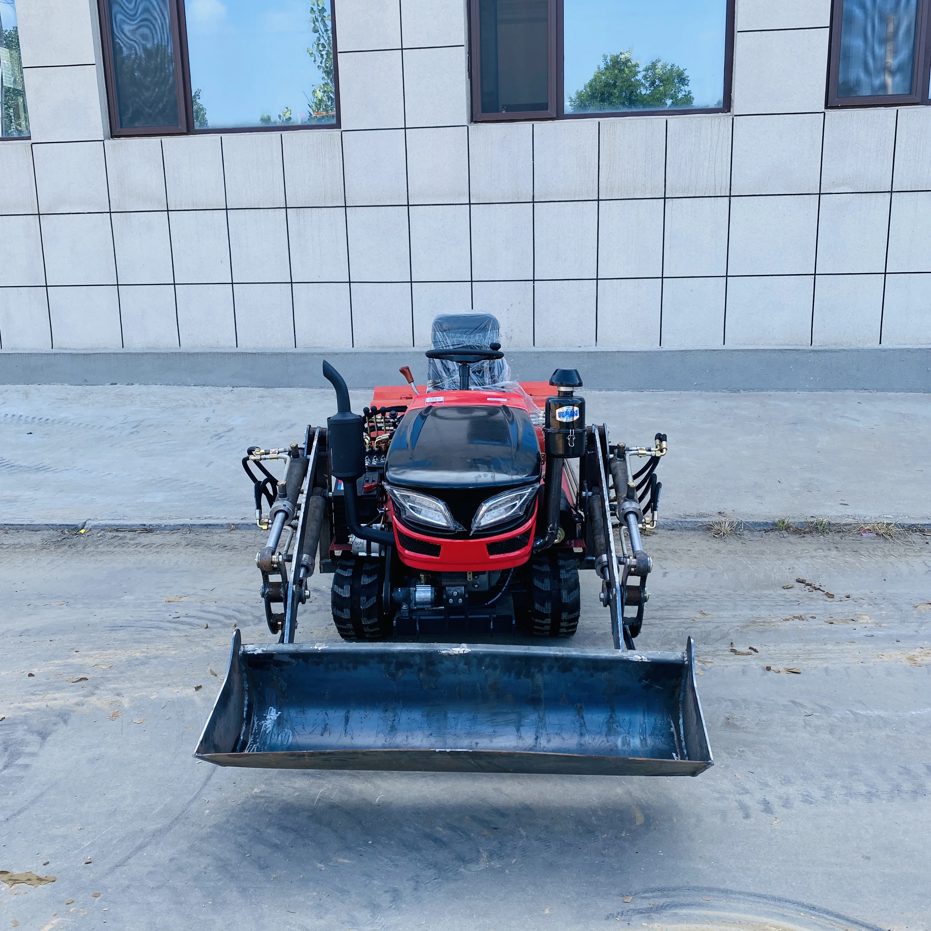 

Customized Diesel Mini Cultivator Multifunctional Crawler Rotary Cultivator Tractor