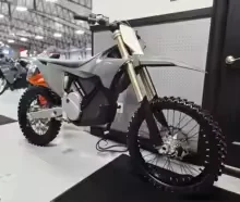 

ПРОДАЕТСЯ — 2024 Stark VARG Alpha 80 л.с. Готовы ли вы испытать будущее мотокросса Доставка Stark VARG Alpha