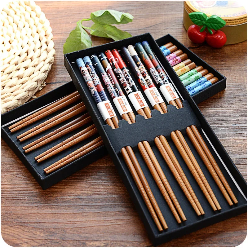 Ensemble de baguettes en bambou antidérapantes, 5 paires, vaisselle japonaise en bois naturel, nourriture pour Sushi, ensemble de baguettes longues multicolores pour la maison