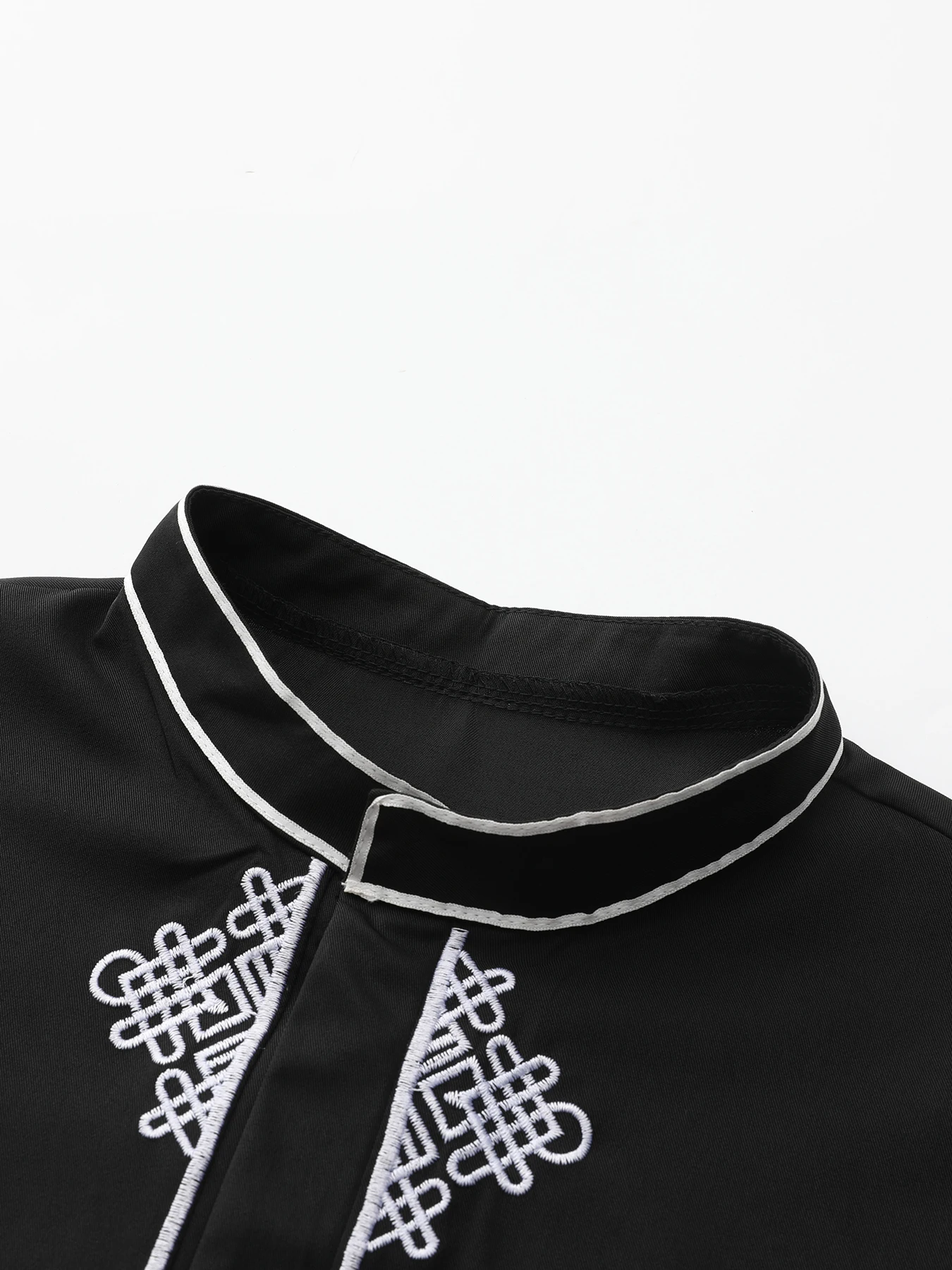 2024 New Islamic Muslim Men\'s Black Long-sleeved Classic Embroidery Robe Arabic Ethnic Style Men\'s Casual Black Formal Robe