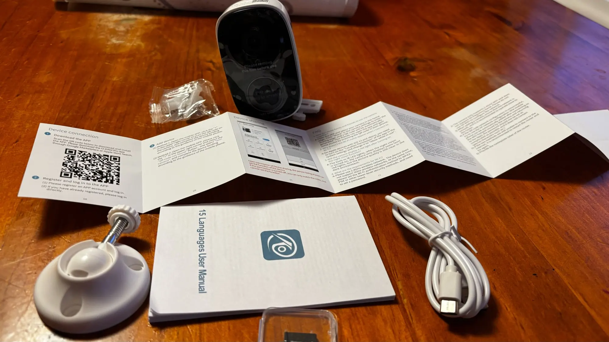 Security Cameras Wireless Outdoor, 2K 3MP Battery Powered WiFi Security Camera with Spotlight Siren, 2-Way Audio, Waterproof photo review