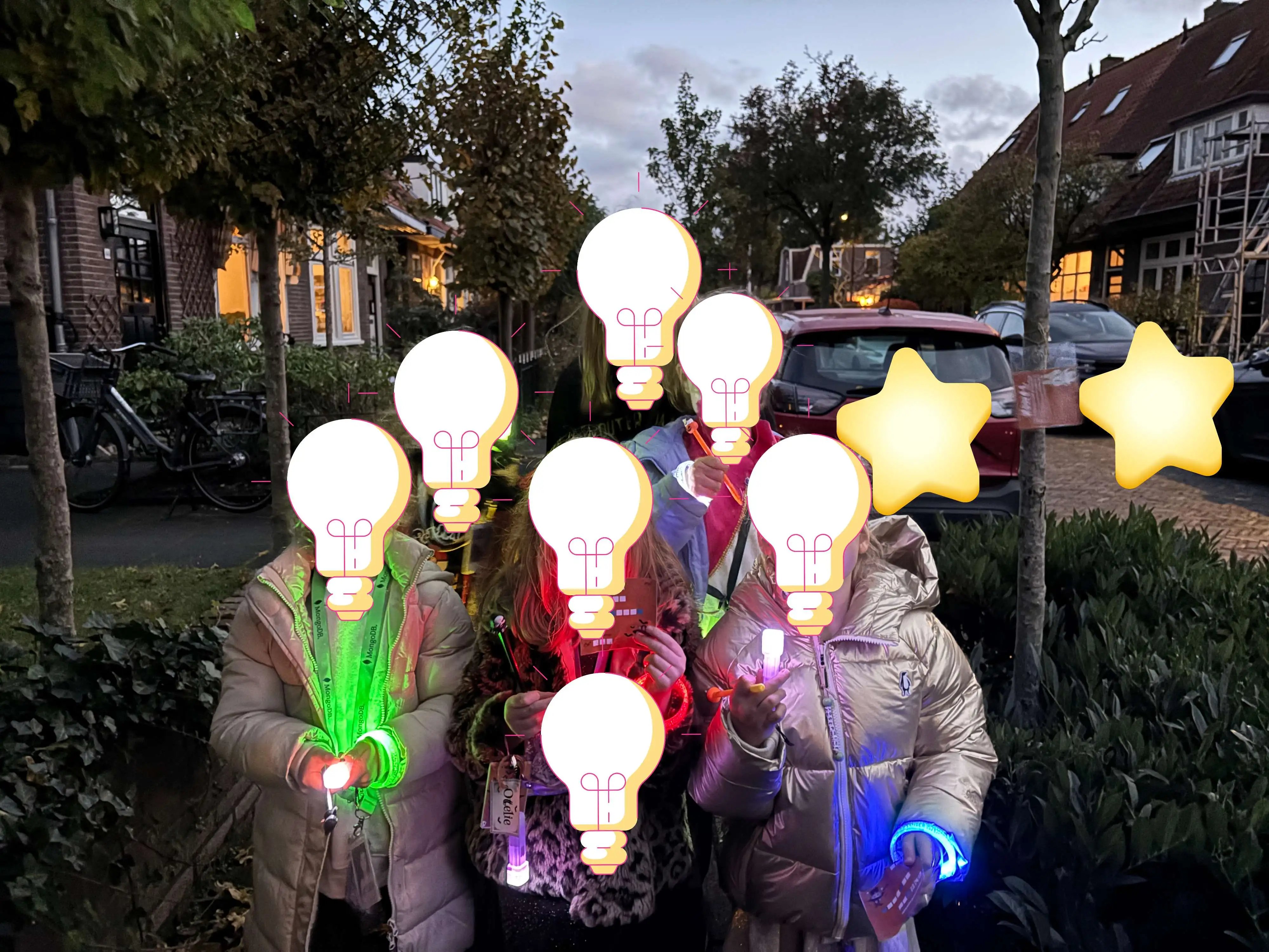 12Pcs LED Mini Flashlight Kids Birthday Party Favors Goodie Pinata Filler Toy Wedding Guests Gift Halloween Christmas Decoration photo review