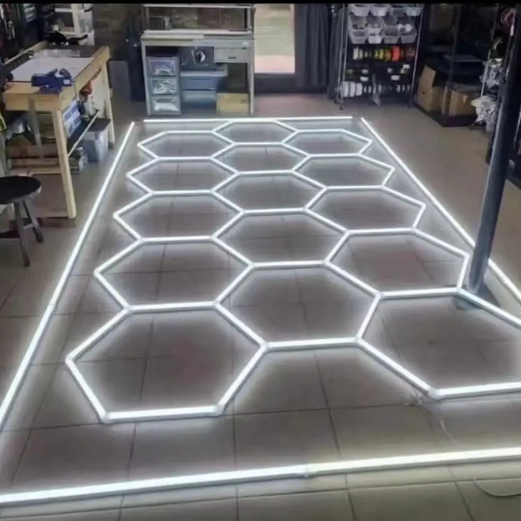 

Hexagonal LED Light for Car Workshop Showroom, Honeycomb Lamp, Auto Detailing Shop Ceiling Lights, Factory Sell