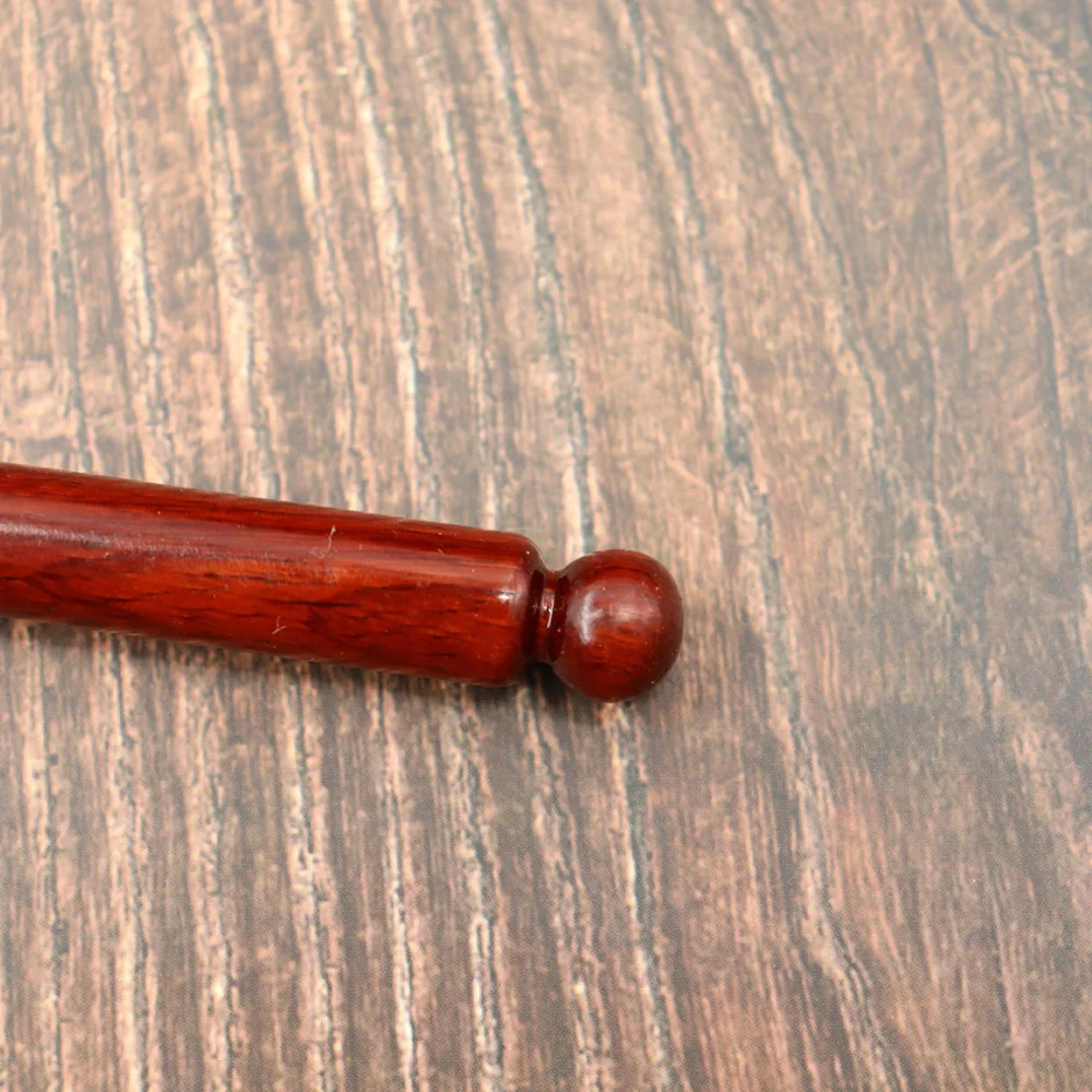 제비꽃 손잡이가 있는 수제 나무 마사지 롤러, 얼굴 관리 도구, 장인 마사지 액세서리