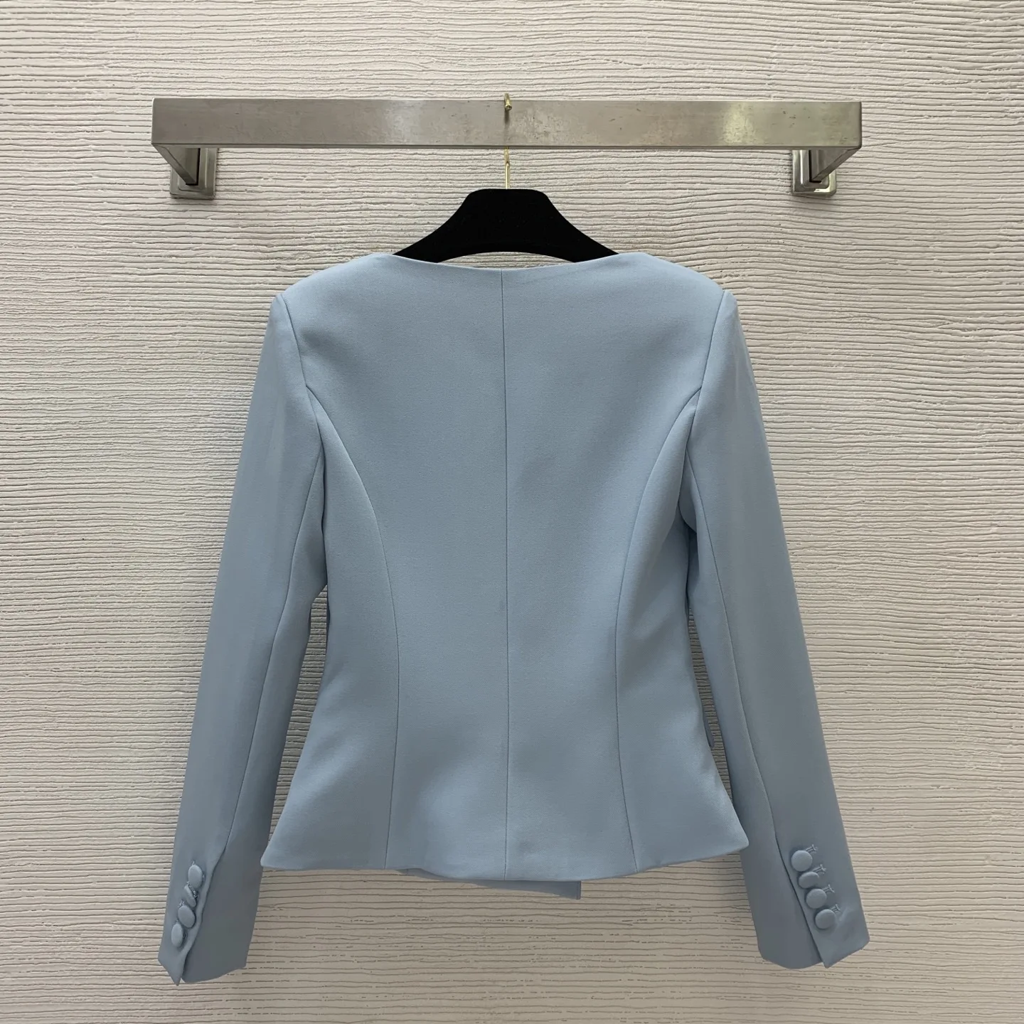 

Новое поступление осени 2025 года, синий женский офисный костюм Morandi - двубортный короткий пиджак с круглым вырезом, утягивающий миди с высокой талией Sk