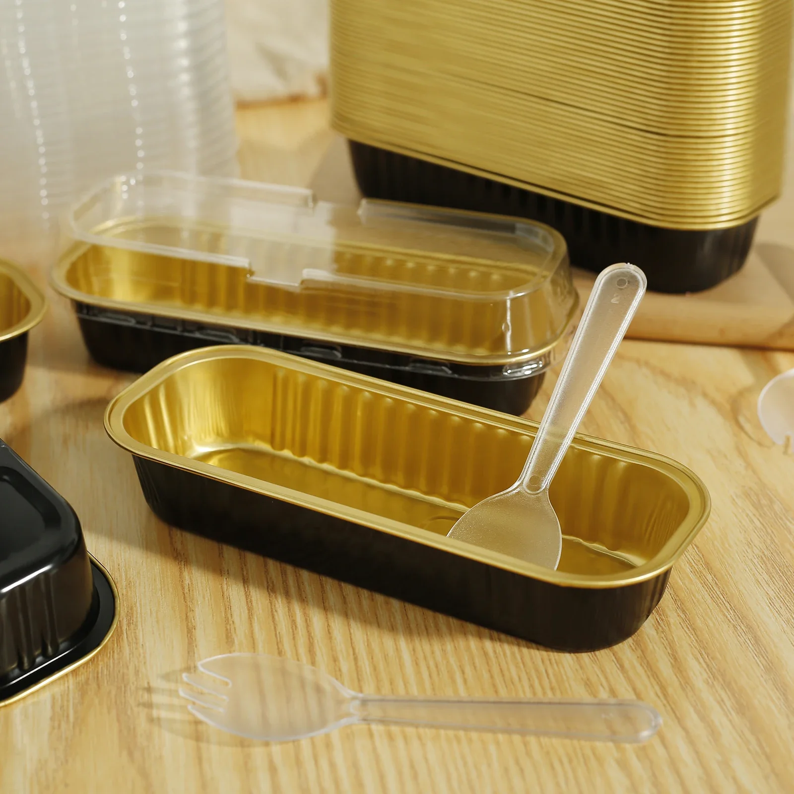 150 Stuks Mini Taartpannen Met Deksels En Lepels 200 Ml Non-stick Folie Bakpannen Blikken Herbruikbare Aluminiumfolie brood Pannen Voor Thuis - afbeelding 2