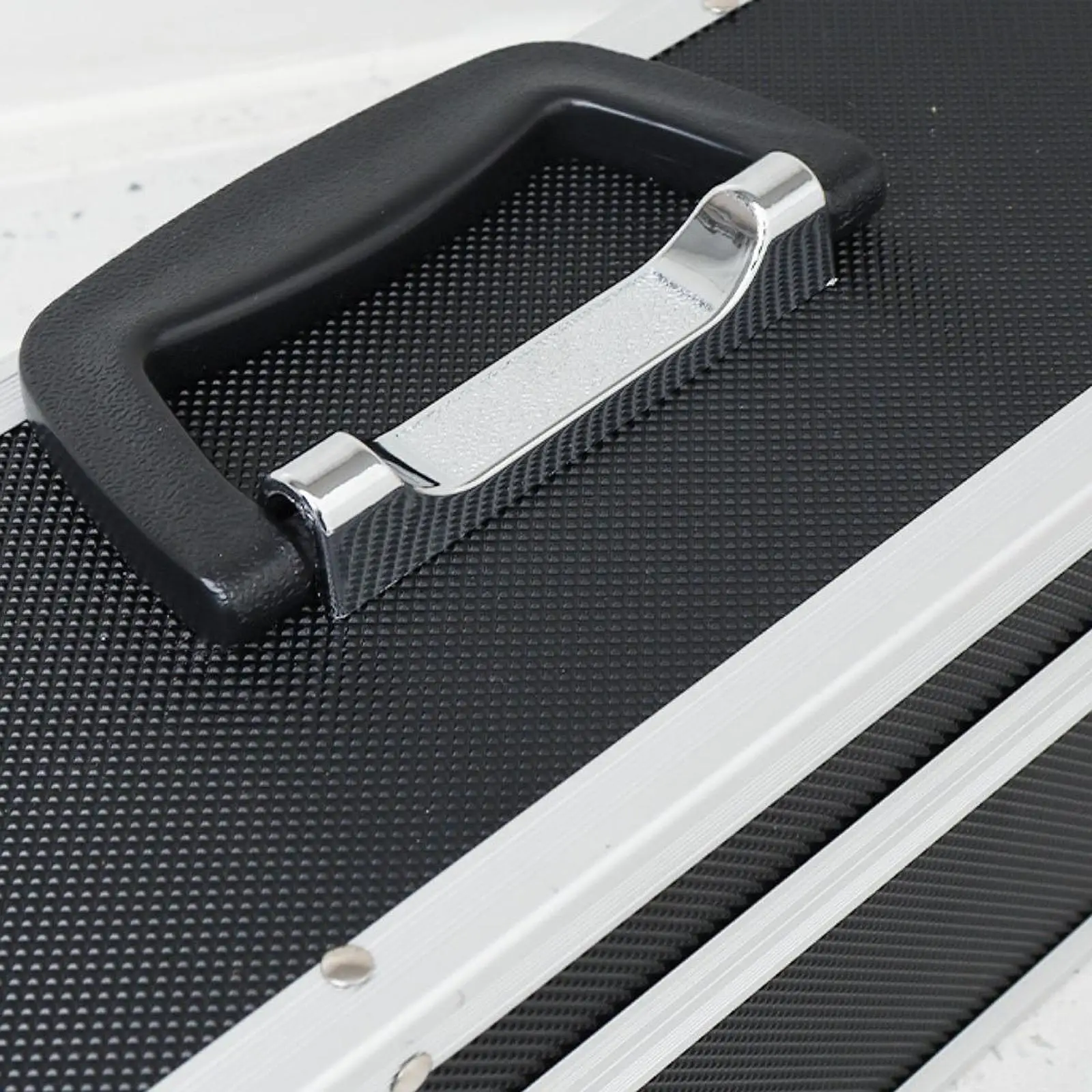 Chef Knife Case Suitcase Hard Shell Comfortable Carrying Strap Aluminum Frame,Tool Box Multifunction Storage Case Sponge Lining