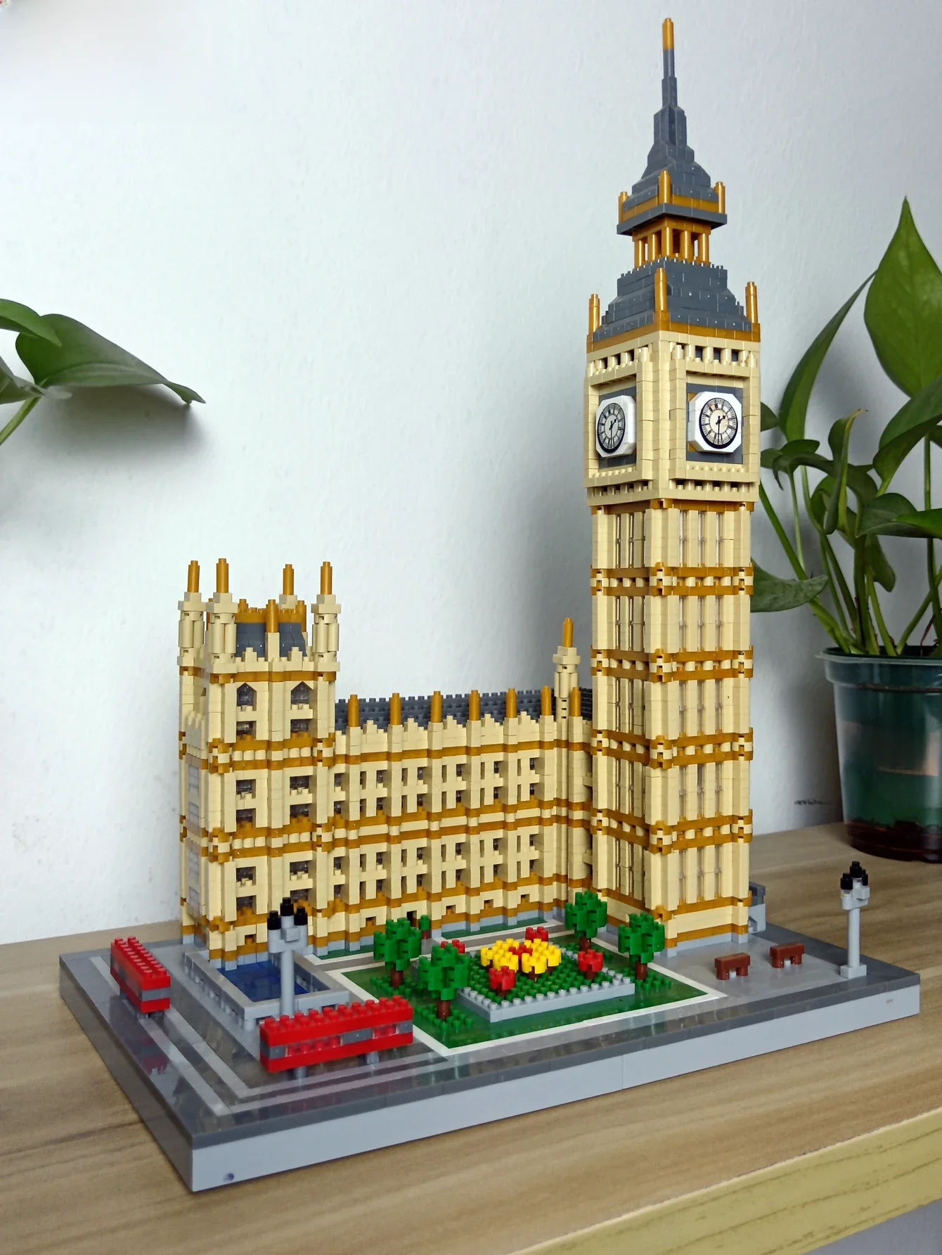 Beroemde Big Ben Micro Mini-bouwstenen Vervaardigde replica, vrijetijds- en entertainmentspeelgoed Bouwstenen voor volwassenen Decoratie - afbeelding 2