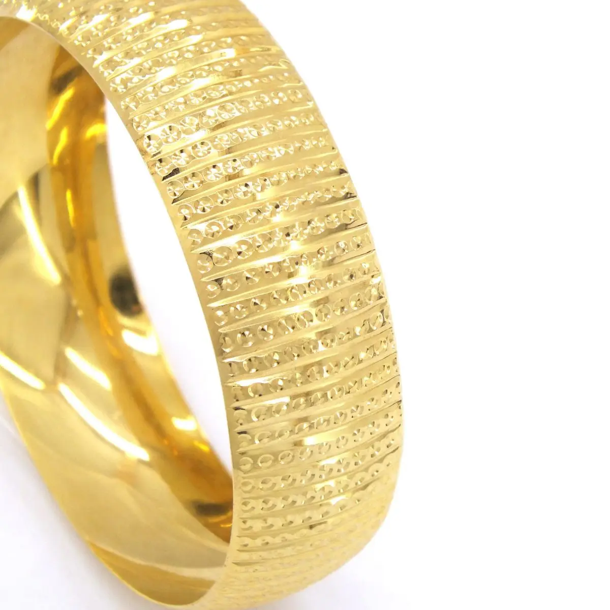 22 Carat 2CM Women Gold Plated Dotted Bracelet Bangle Thickness Dubai Ethiopian Wedding Anniversary Party Arab Middle Eastern