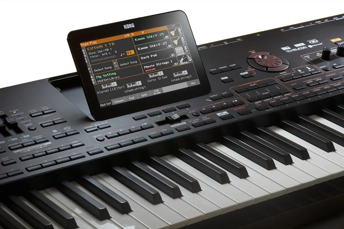 KORG Pa4X 61-Key Arranger profesional