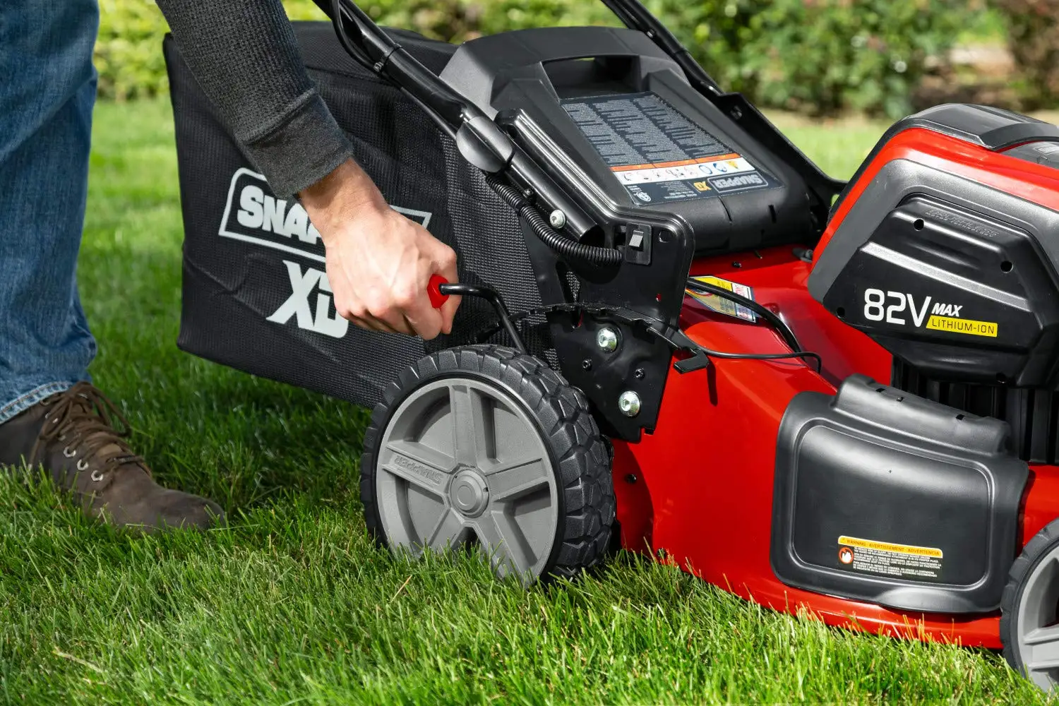 

BRAND NEW Snapper 82V Max StepSense Lawn Mower 190cc Rotary Cordless 4Stroke, 1800WPower,2Stroke 196cc Industrial