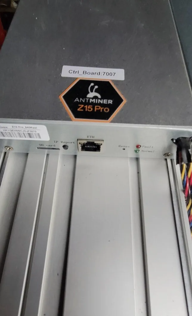 

AJ 3 NEW BITMAIN Z15 Pro 840k/sol 2780W Miners With Warranty