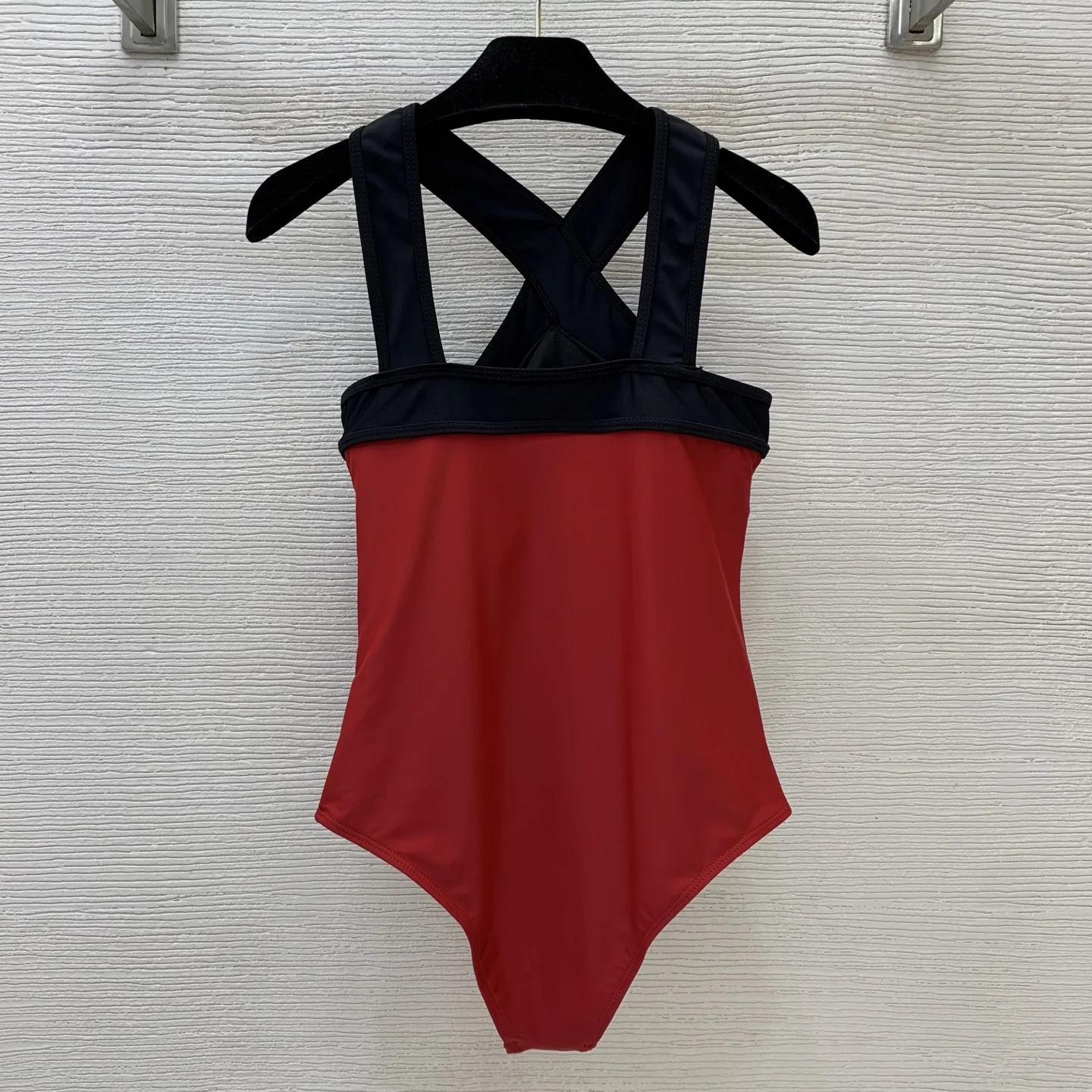 

2026 Summer New Color Block Cross Shoulder Strap Backless Swimsuit Women Sexy Slim Bikini Beach Pool Party Bathing Suit