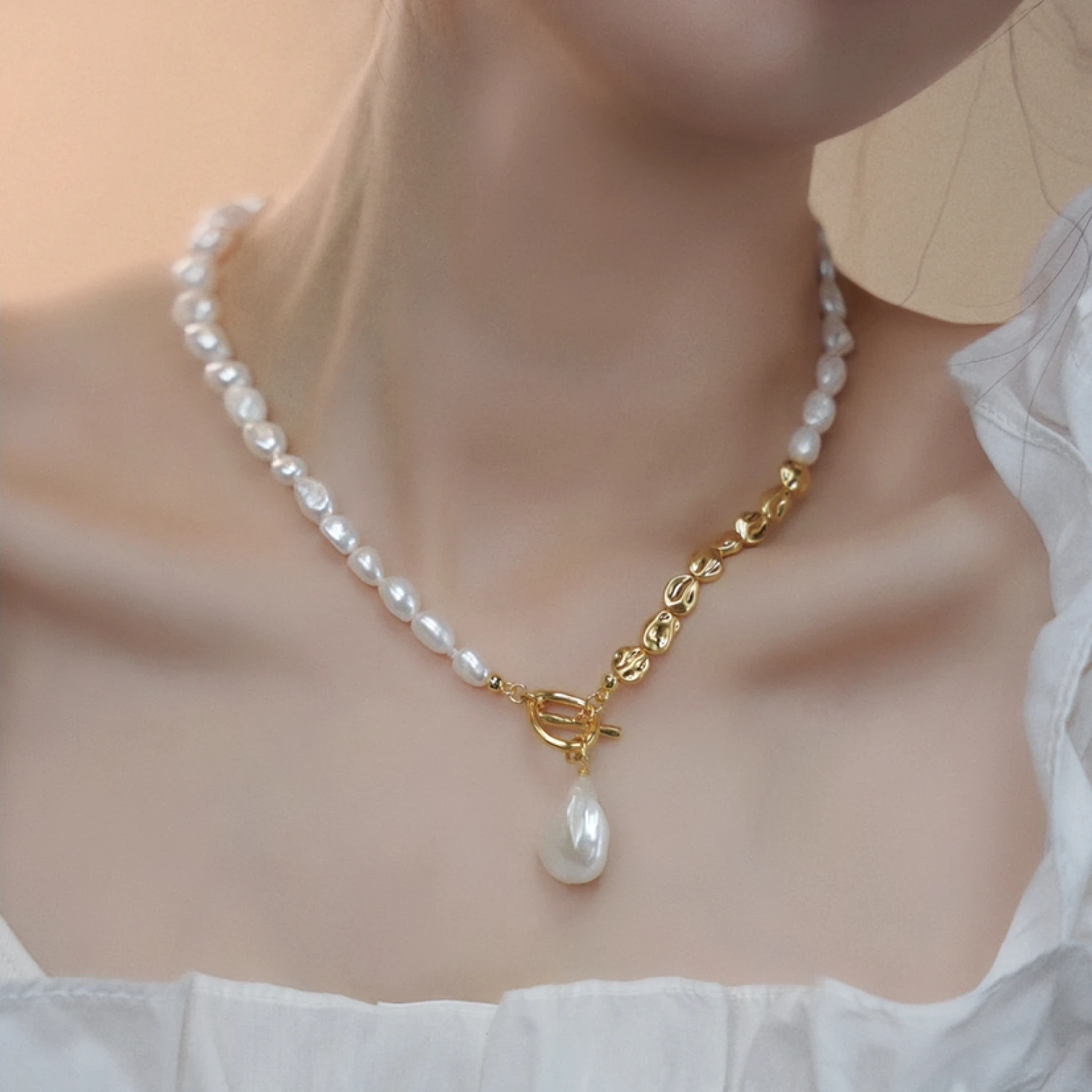YAJUNIEL Elegant Natural Freshwater Pearls Necklace for Women with Baroque Pearl Pendant OT Clasp Statement Jewelry Gifts