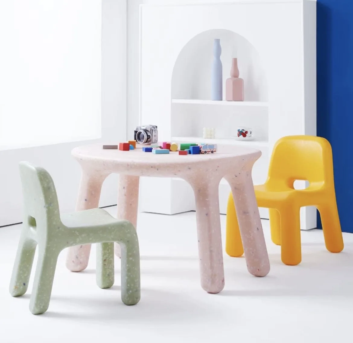 Cute Toddler Dining Table And Backrest Chair Set Children's Robust Study Desk And Chair Baby Early Education Stool Table Chair