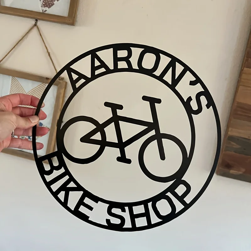 

Персонализированная металлическая табличка на стену с текстом в виде велосипеда. Металлическое настенное панно с изображением байкера, настенное панно с изображением велосипедиста, подарок для любителя велосипедов, декор для дома