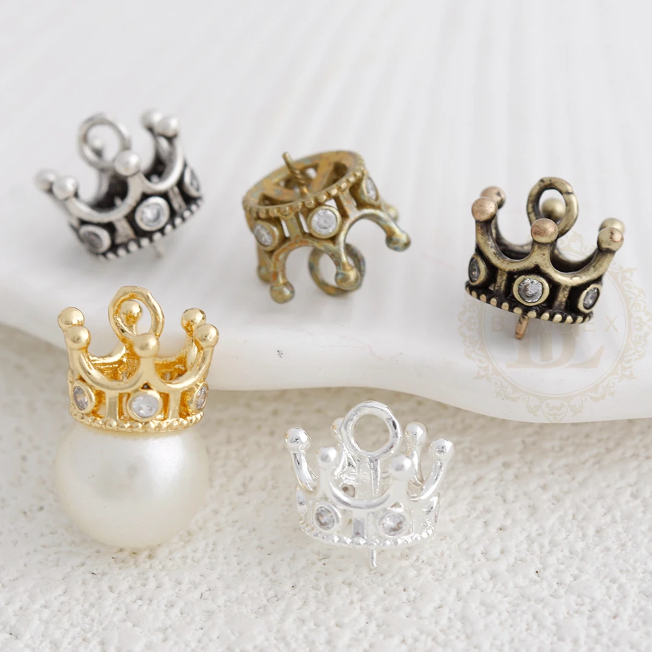 

DIY Supply-One Piece Solid Brass Bead Cap with Rhinestones - Crown 13x13.6mm (4918C-7)