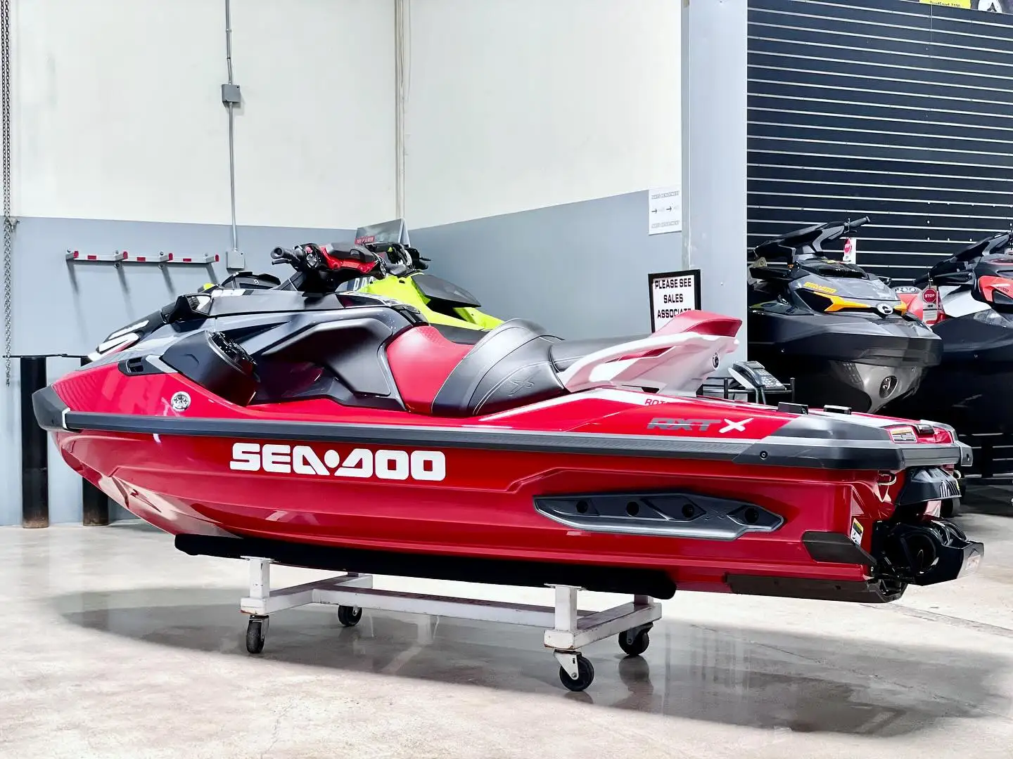 Sea Doo RXT-X 2024 + Paquete de tecnología, Fiery Red Premium, 3 plazas, PWC Performance Watercraft, más vendido, 325