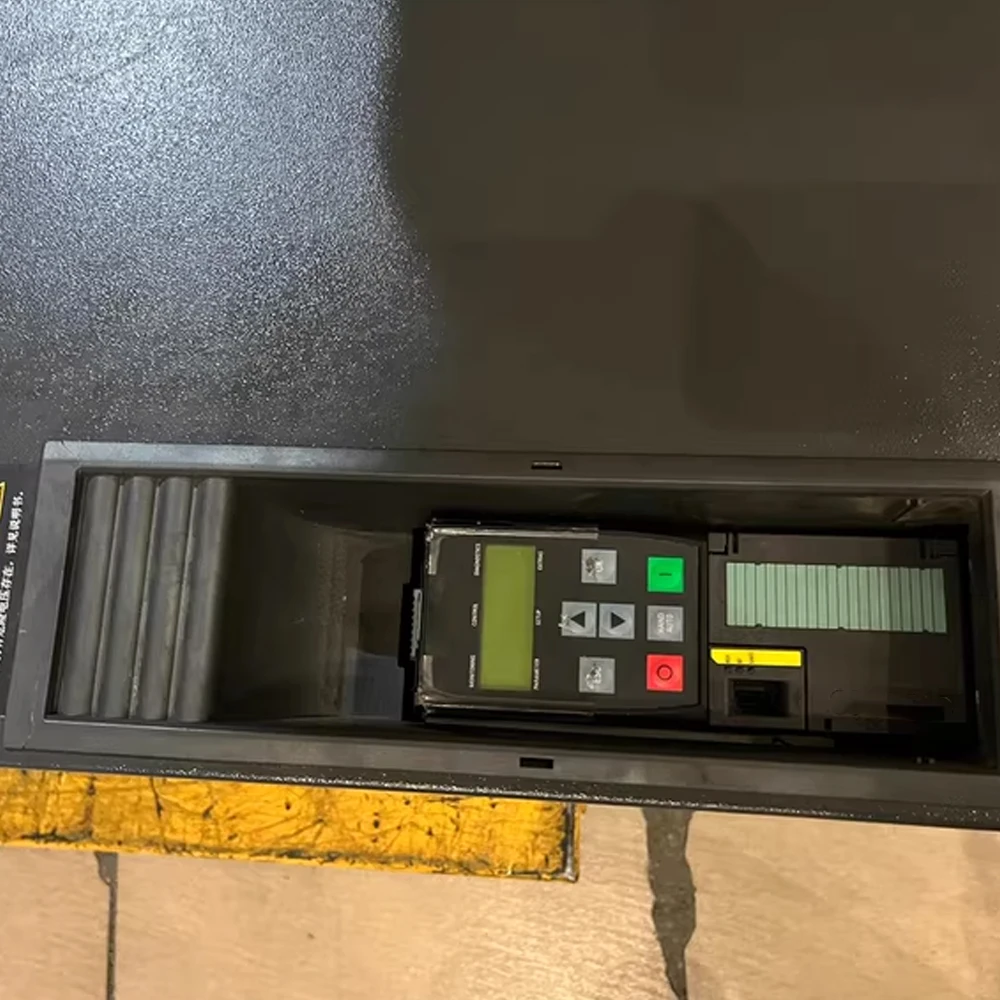 

Высококачественный преобразователь частоты 6SL3224-0XE41-3UA0 6SL3224-0XE41-6UA0 6SL3224-0XE42-0UA0 6SL3220-3YD32-0UB0