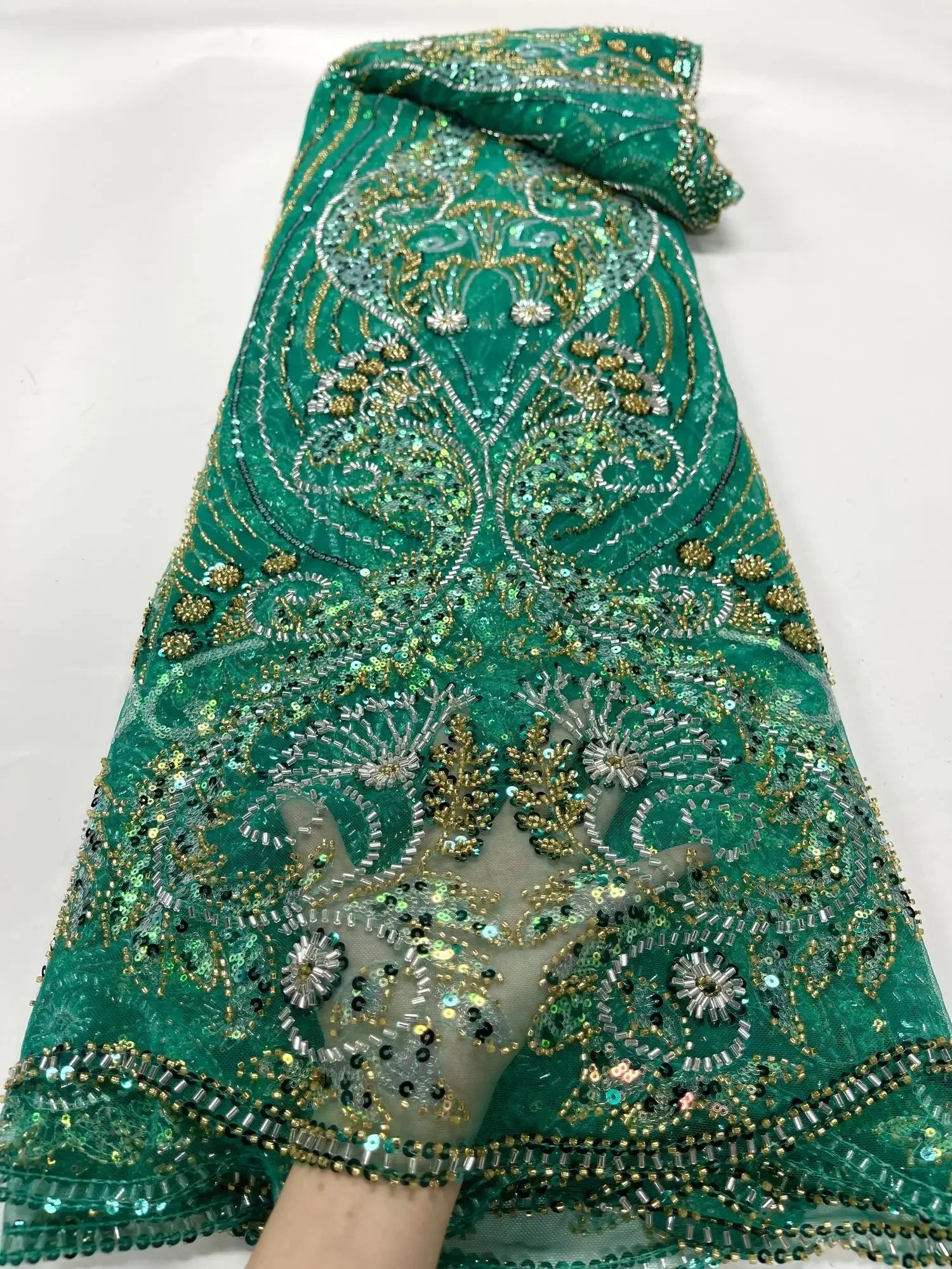 Tela de encaje de lentejuelas africanas, bordado 3D de alta calidad, cuentas de flores francesas, encaje de red Nigeriano para vestido de fiesta de boda, lo último de 2024