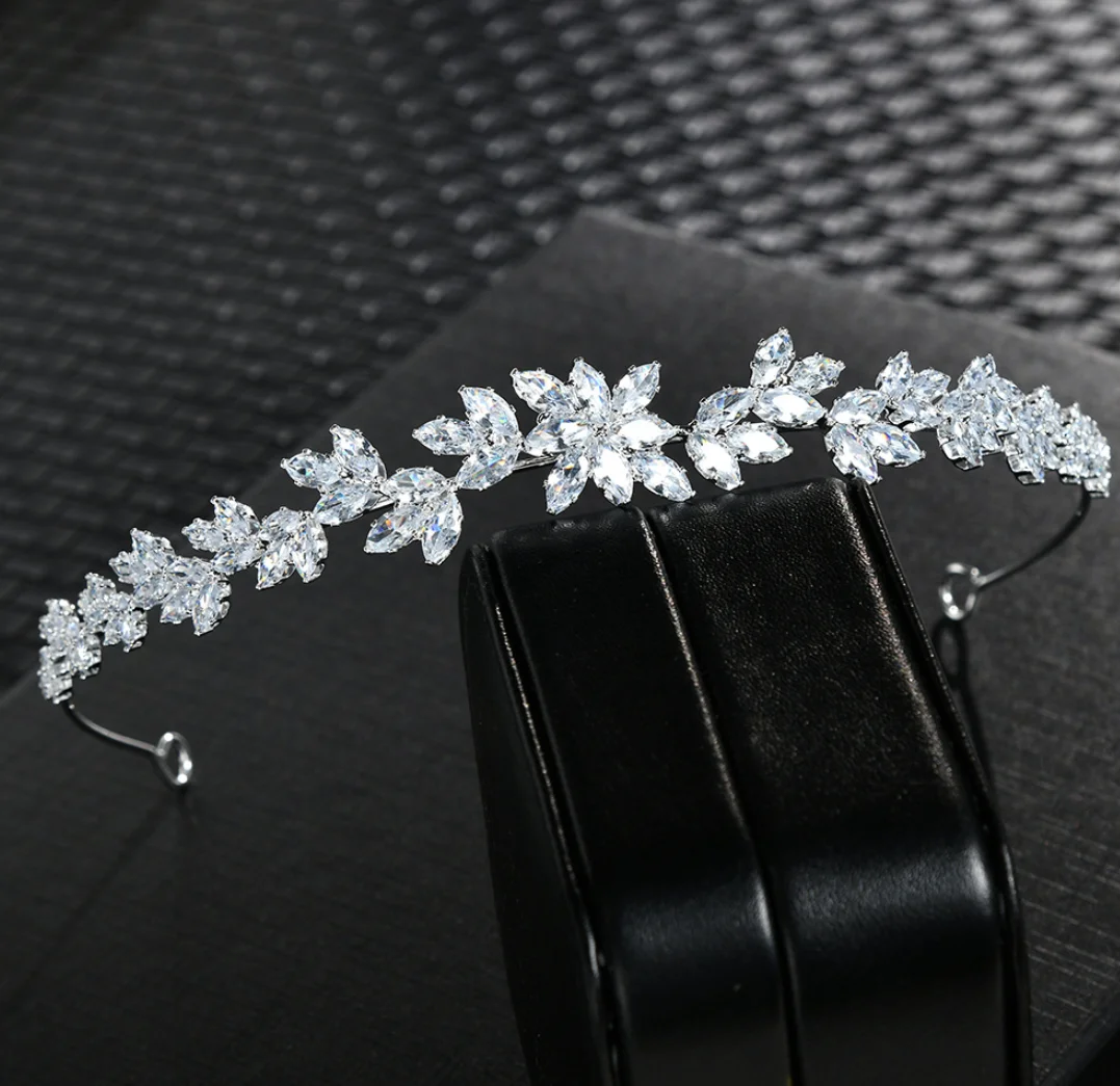 

Bridal Headband Luxury Wedding Hair Jewelry Accessories Zirconia Bride Tiaras Crowns Women Hairband Prom Birthda Party Headdress