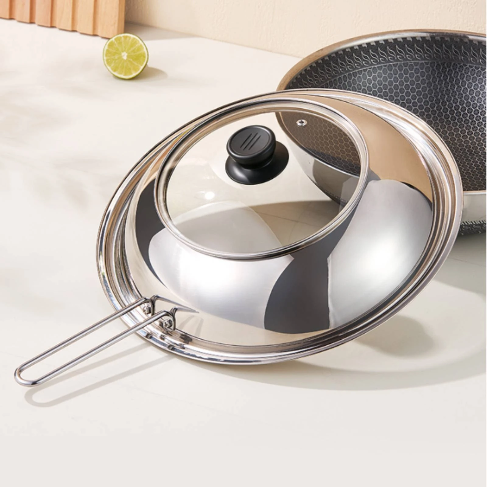 Domed Glass Lid with Stainless Steel Handle - Hangable Pot Lid for Simmering Frying Home Cooking Splatter-Reducing Kitchen Cover