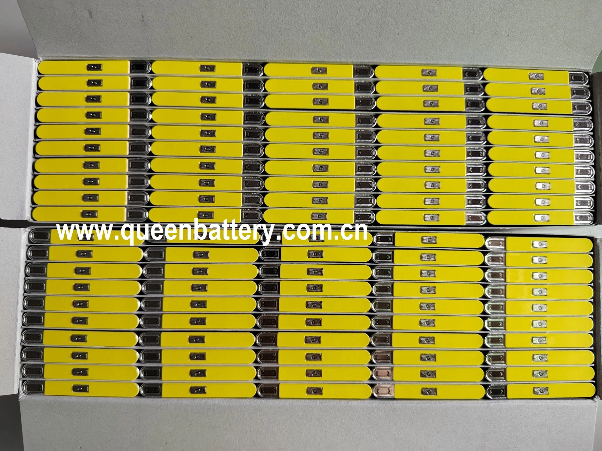 

(Free shipping 200pcs/lot) 3.7V 604462 UF604462SW UF604462 prismatic battery cell 3.8V 4.2V 2420mAh 2480mAh made in japan