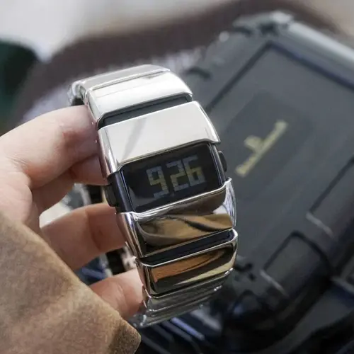 Imagen 2 del producto BENLYDESIGN, relojes únicos de Metal, relojes retro futuristas para hombres, estilo Punk, moda electrónica, relojes Y2K con estilo X6000