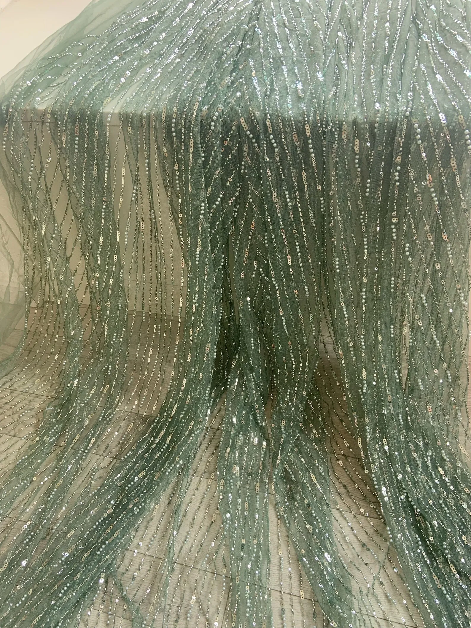 High Quality Heavy Dark Green Bead Lace Fabric For Nigerian Wedding Dress