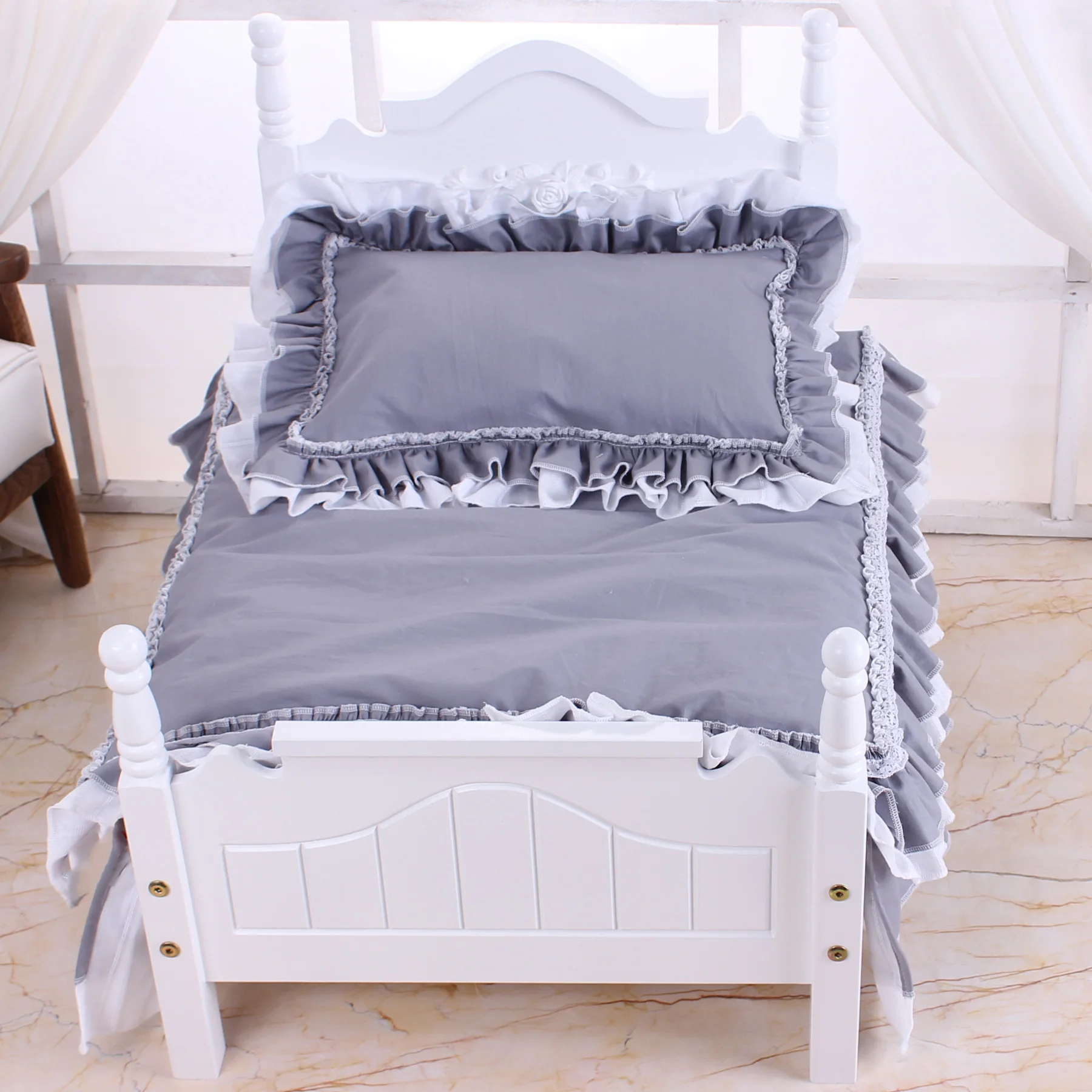 Pet Luxury Princess Cozy Bed Sofa Nest - Pet Couch Cushion Bed Sofa Kennel Nest Supplies Removable Washable Gray