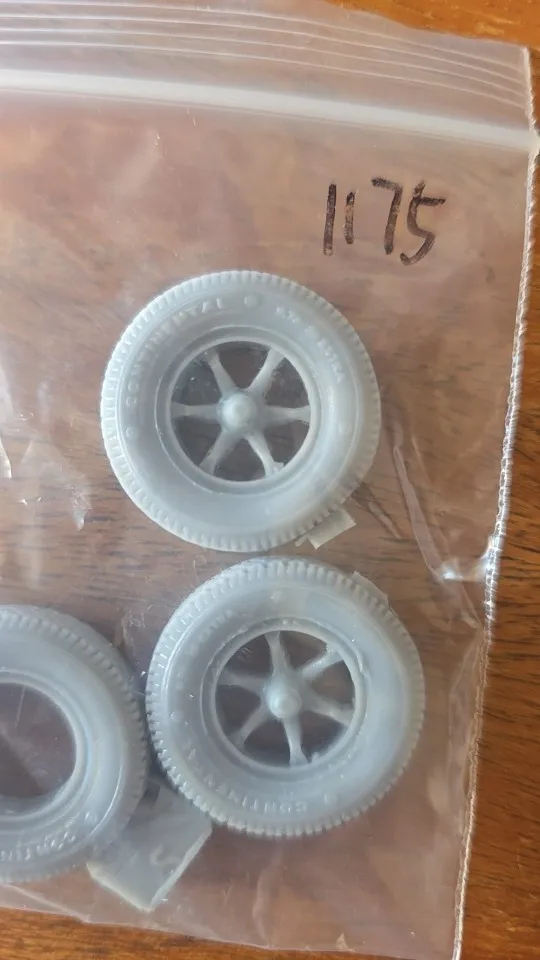Buyer photo of this resin kit