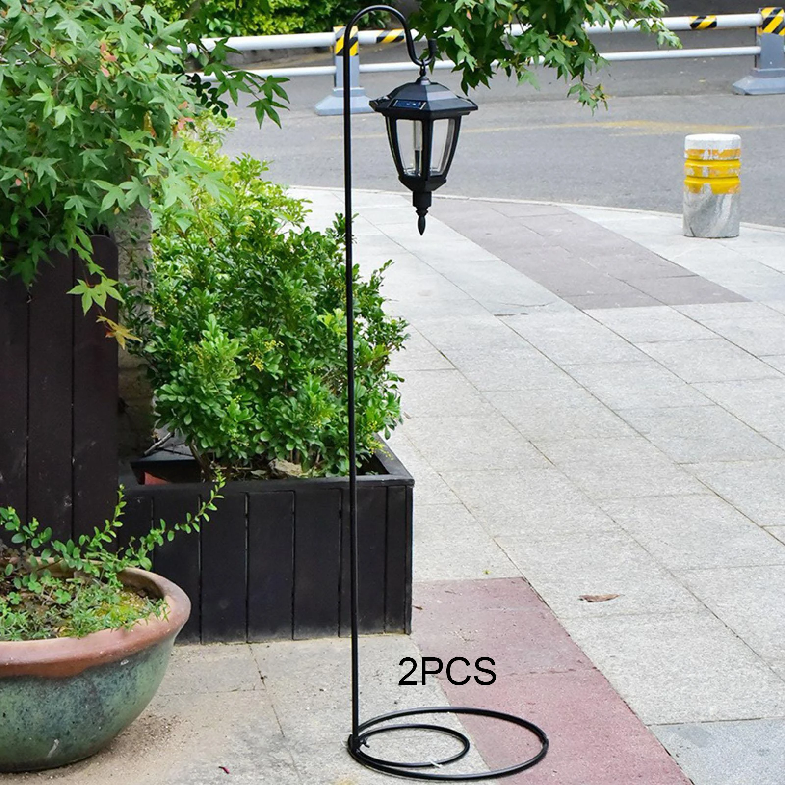 2pcs Floor-Standing Flat Shepherd Hook Indoor Outdoor Wrought Iron Rust-Proof Shepherd Courtyard Decorative Light Display Rack