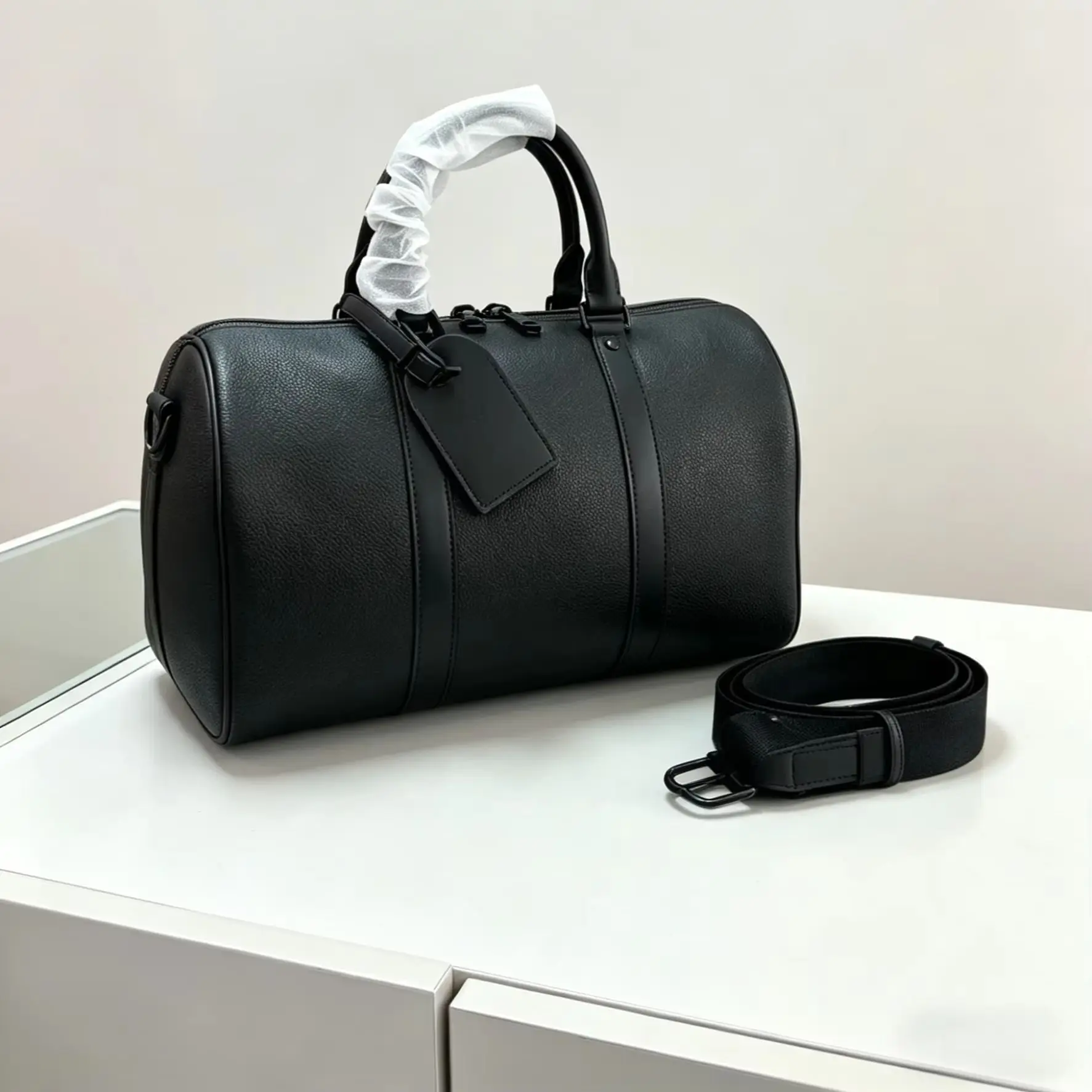 

Новая модель 2026 года: Черная сумка-тоут/наплечная сумка/кроссбоди для мужчин и женщин, 35*21 см