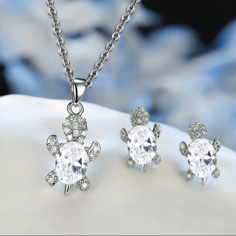 

Crystal Turtle Jewelry Set for Women – Cute Animal Pendant Necklace & Earrings in Blue or Pink, Ocean-Inspired Gift