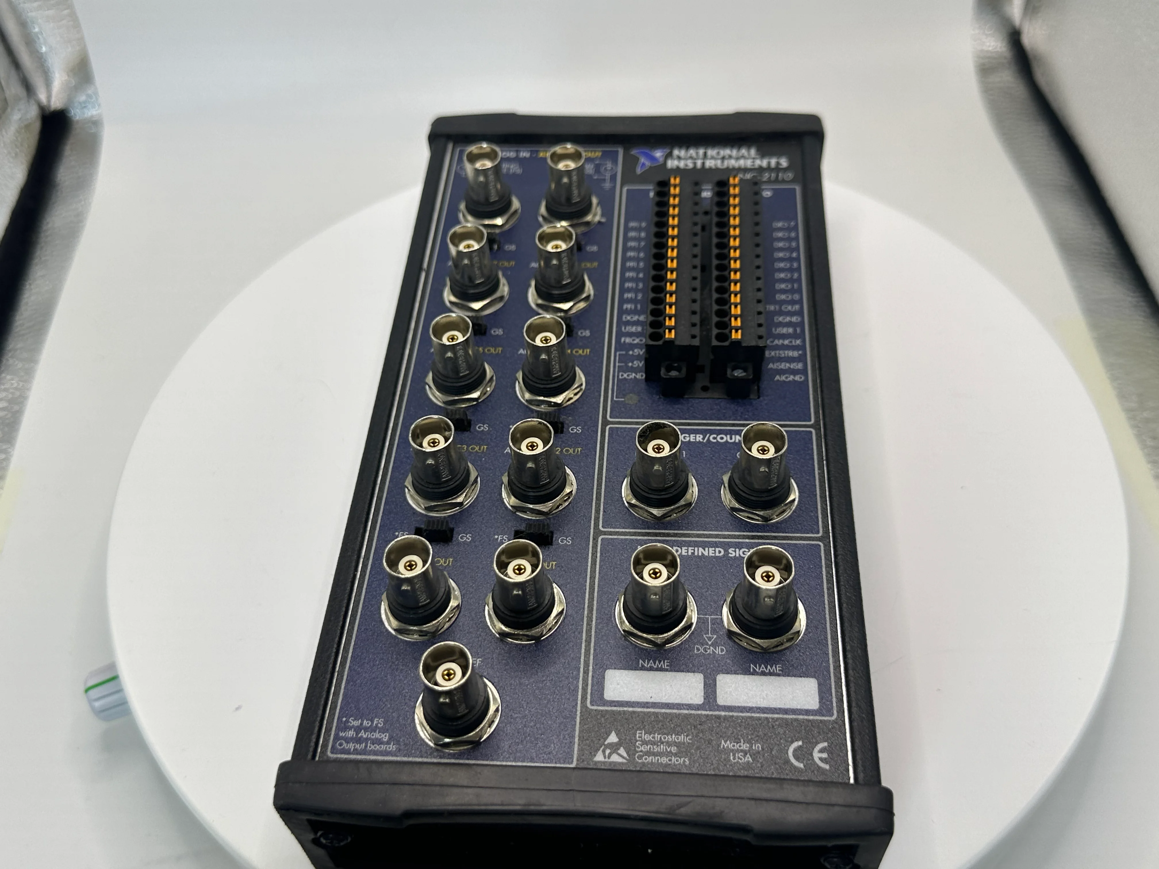 NATIONAL INSTRUMENTS NI BNC-2110 Shielded Connector Block