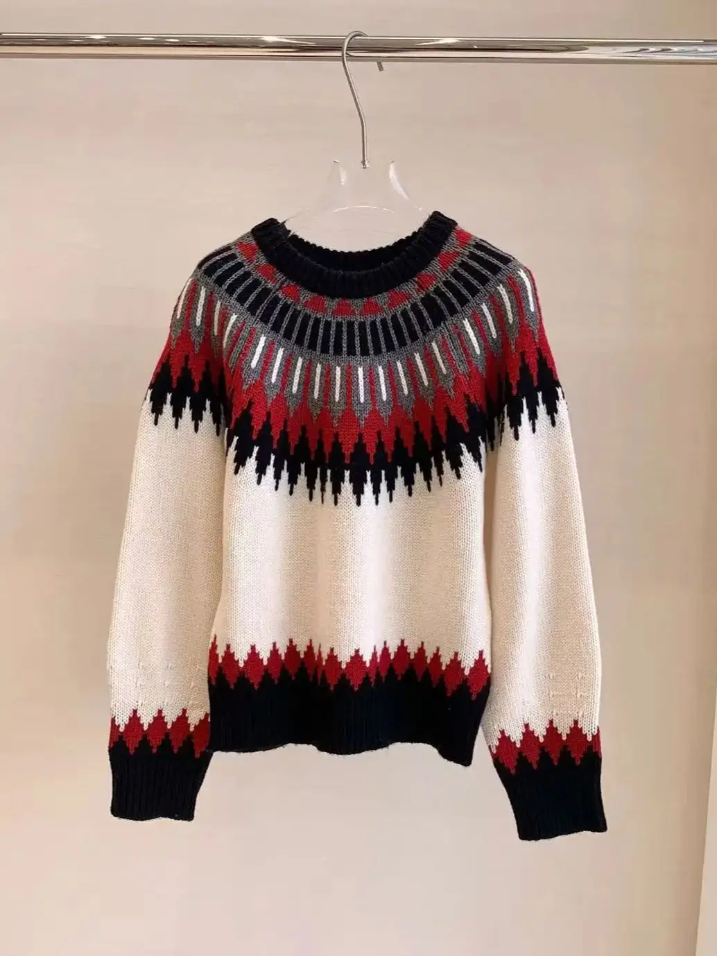

Women's autumn-winter retro pattern sweater
