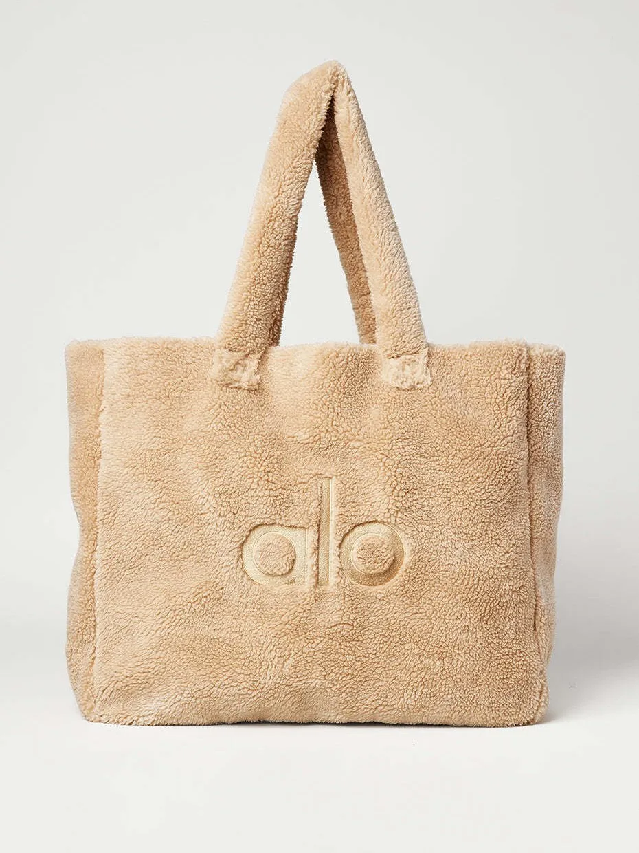 ALO 2025 New comfortable plush winter extra large capacity Tote letter solid color all-match casual shoulder bag