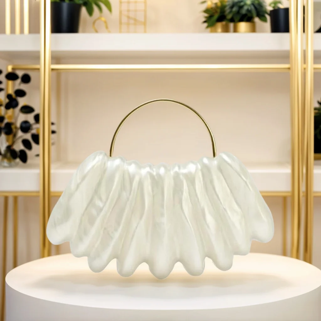 Novelty Women Pearl…