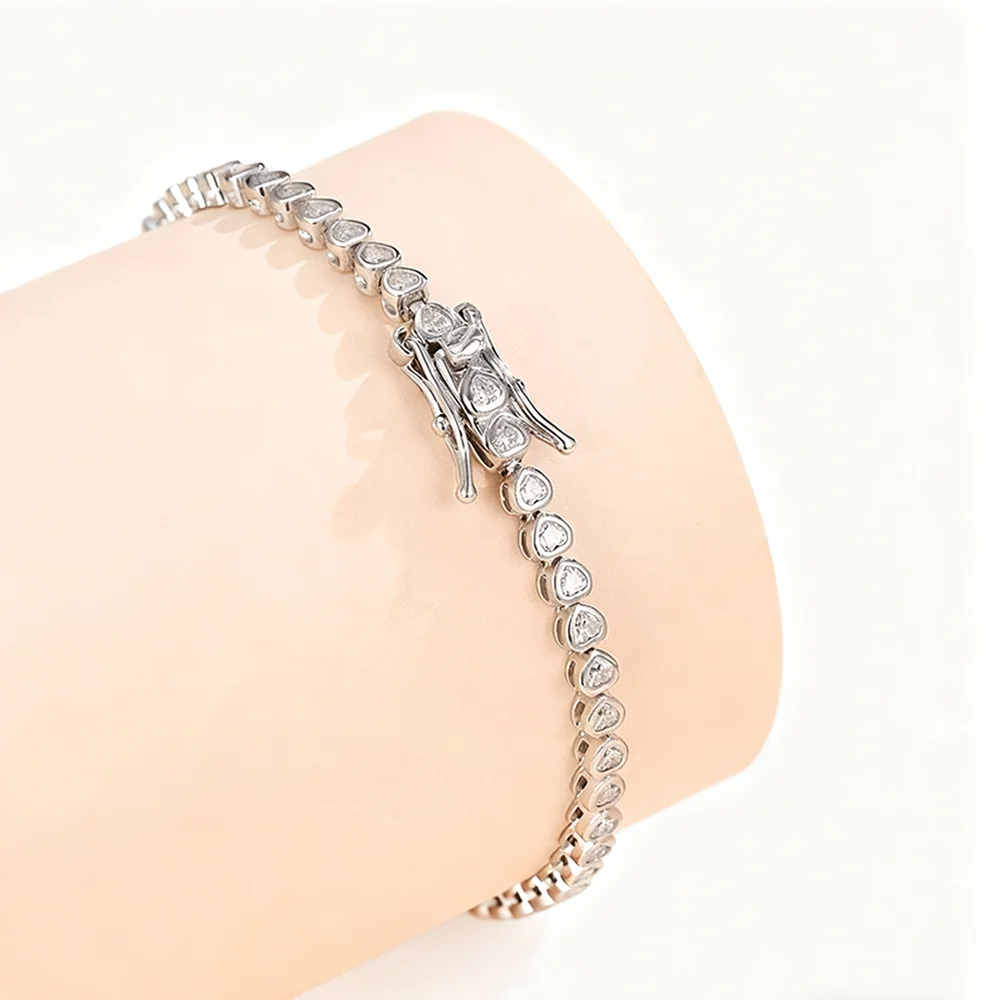 YLMyself 2x2mm Heart Moissanite Tennis Bracelet 925 Sterling Silver Gift for Lover Fine Jewelry
