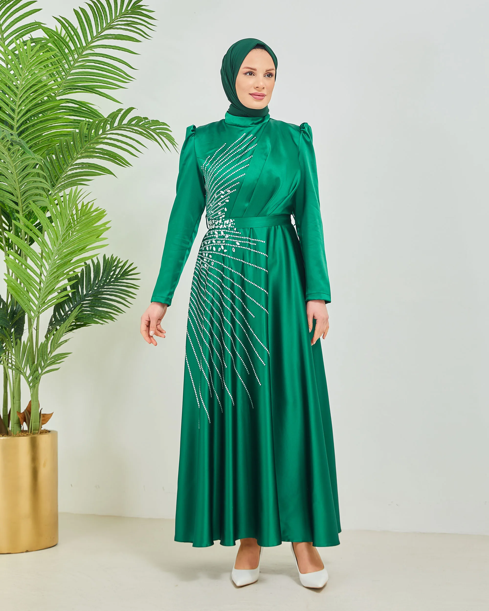 Muslim Fashion Islamic Clothing Evening Dress Women O-neck Long Sleeve Embroidery Print