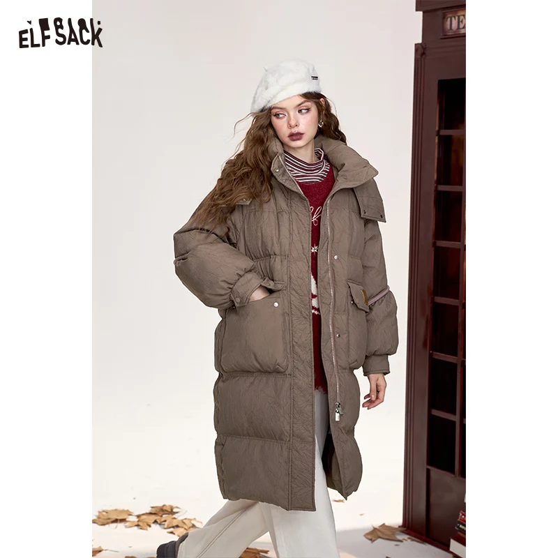 ELFSACK 2024 Winter New Arrivals Retro coffee color mid-length hooded down jacket for women warm coat with letter patch on the b