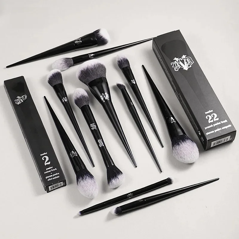 Kat Von D ensemble de pinceaux de maquillage et Kit fond de teint Blush surbrillance correcteur poudre sculptant fard à paupières brosse KVD marque pinceau de maquillage