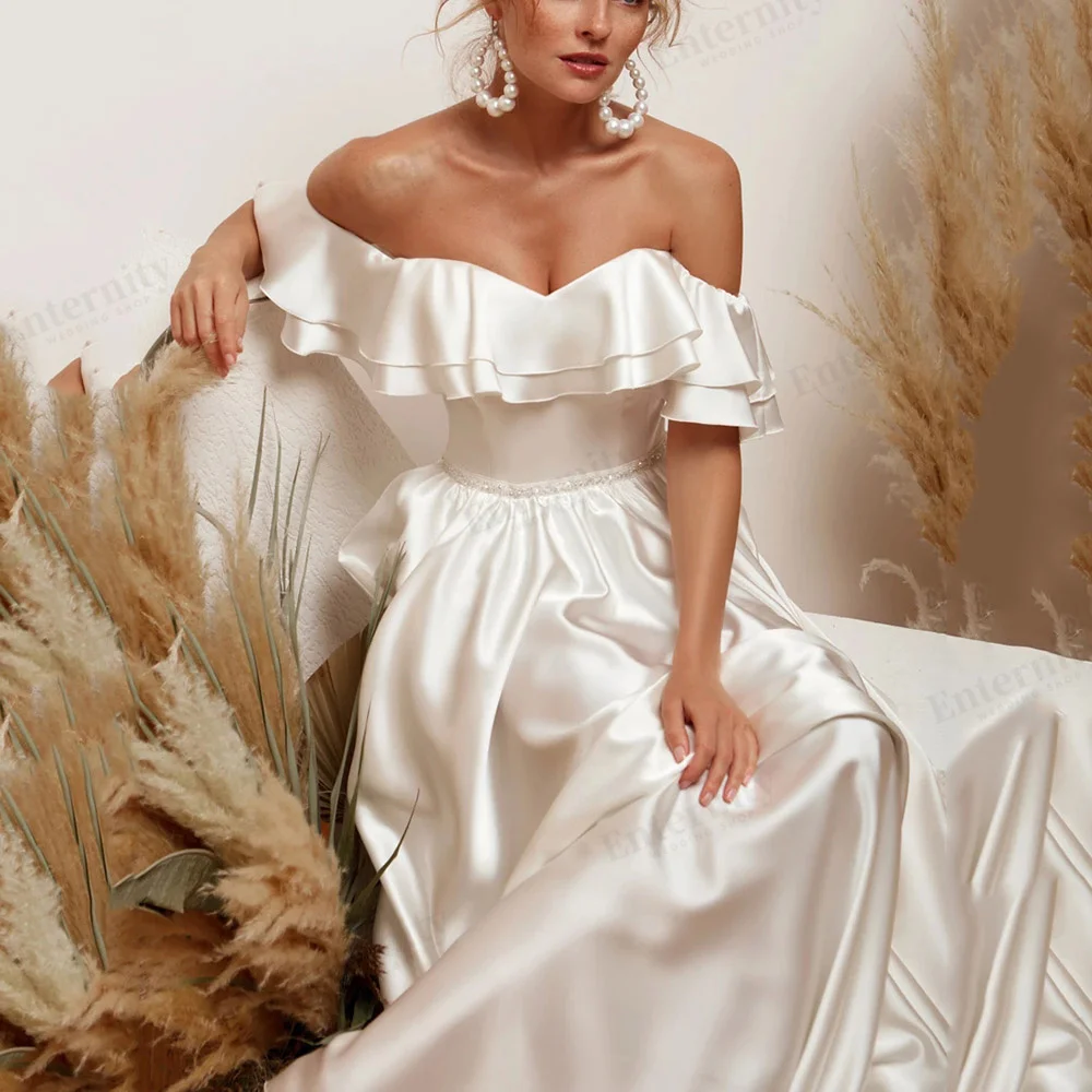 Customized Ruffle Off The Shoulder Wedding Dress Vintage A Line Beads 2024 Plus Size Lace Up Backless Bridal Gown Custom Made