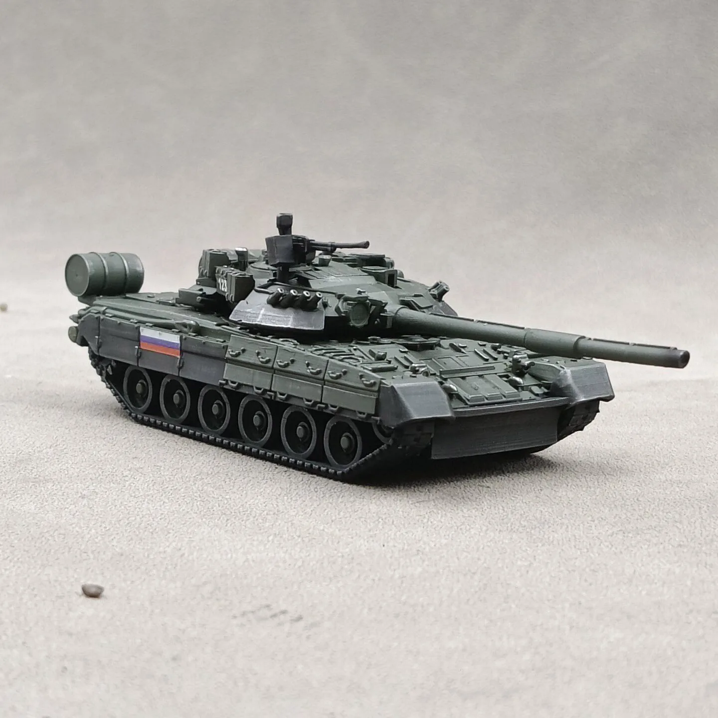 1/72 Russian T80 tank  , SLA printing hand-colored finished model decorative ornament