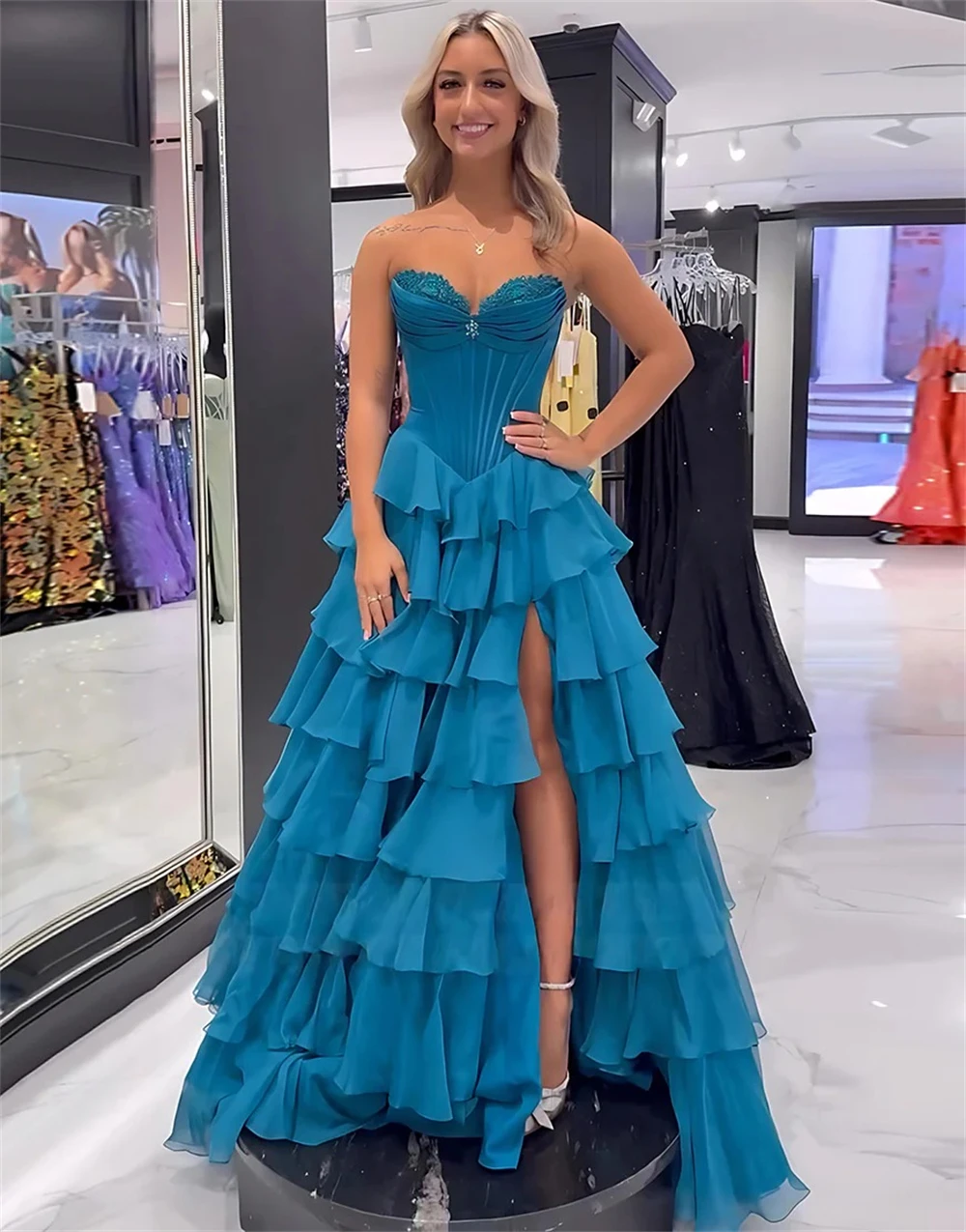 Sansa Customized Peacock Blue Side Split A-line Tiered Ruffle Prom Dress Sleeveless Vestidos De Noche Floor-Length Evening 2025