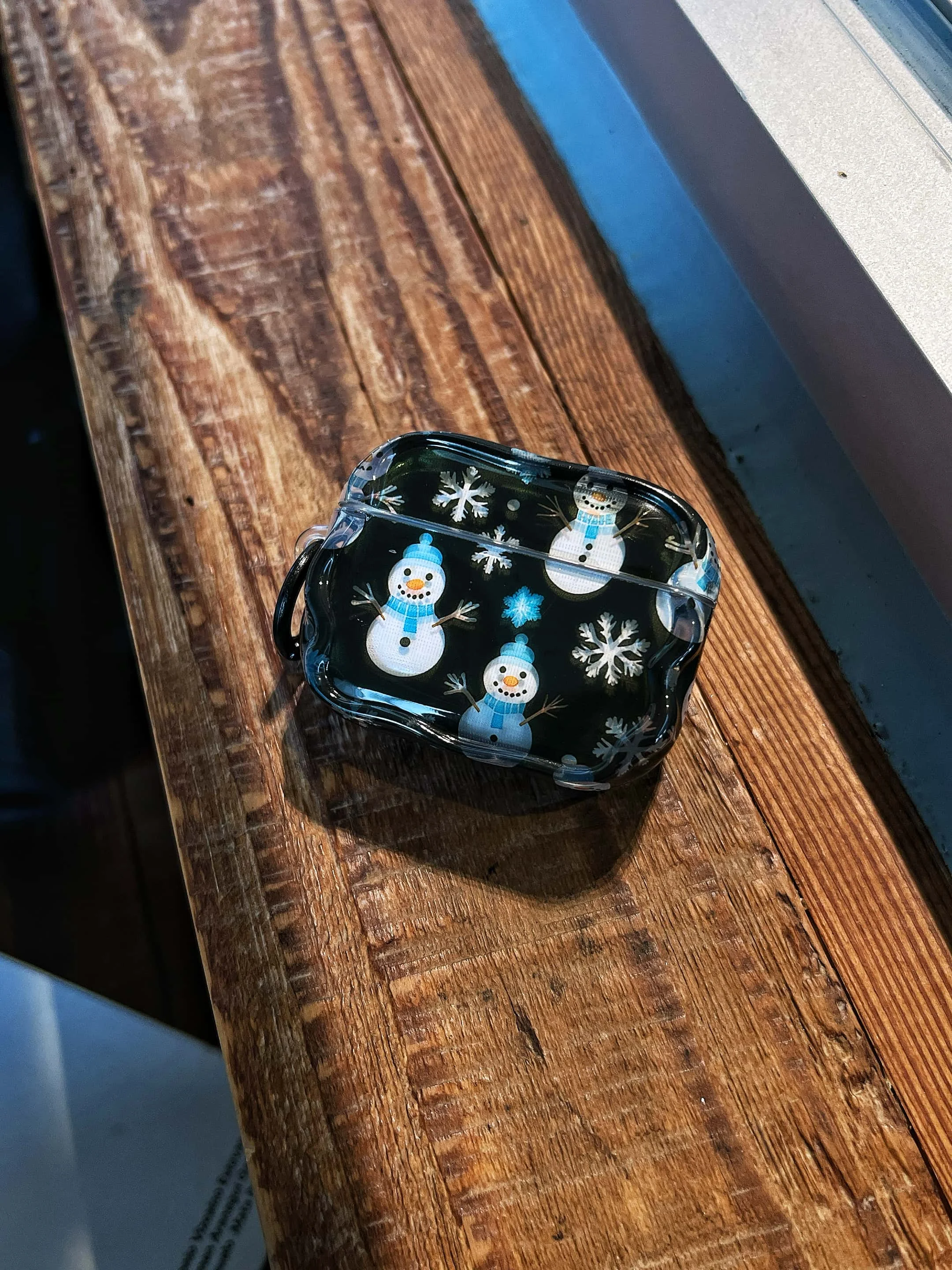 

Stylish black yeti headphone protective case, suitable for AirPods 4/3/2 Pro/2/4, fashionable new shockproof protective case